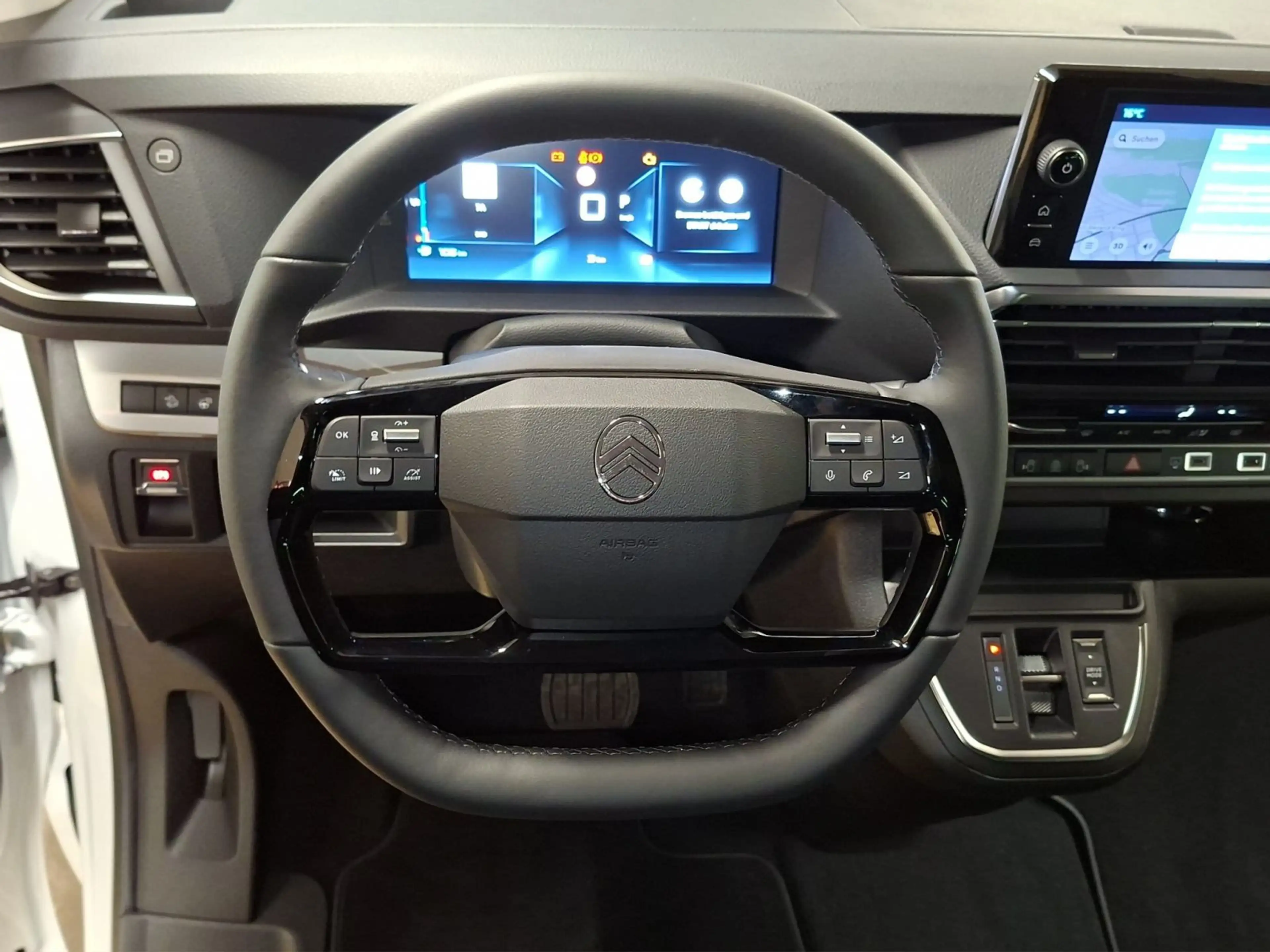 Citroen Spacetourer . — photo 10