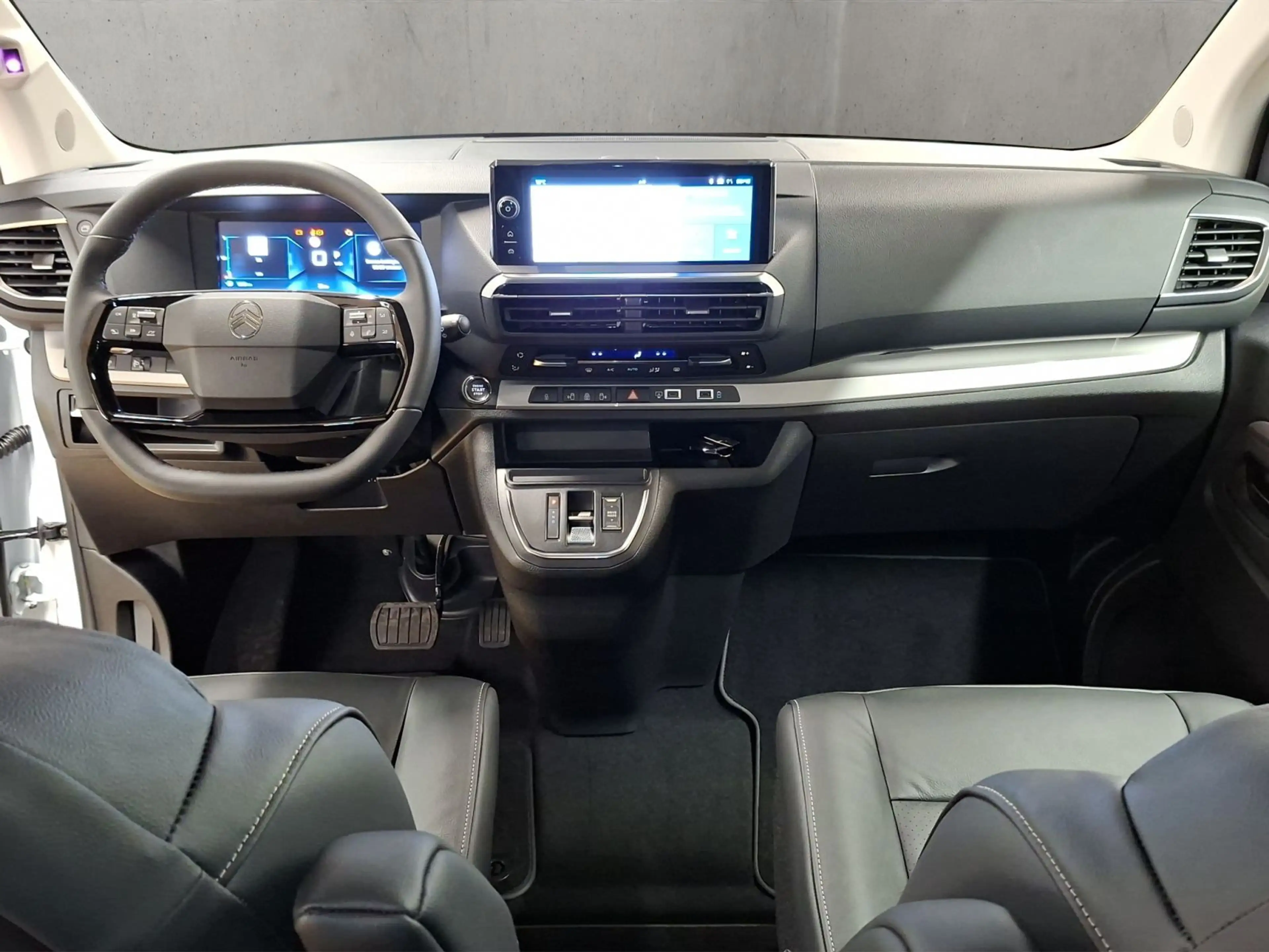 Citroen Spacetourer . — photo 14