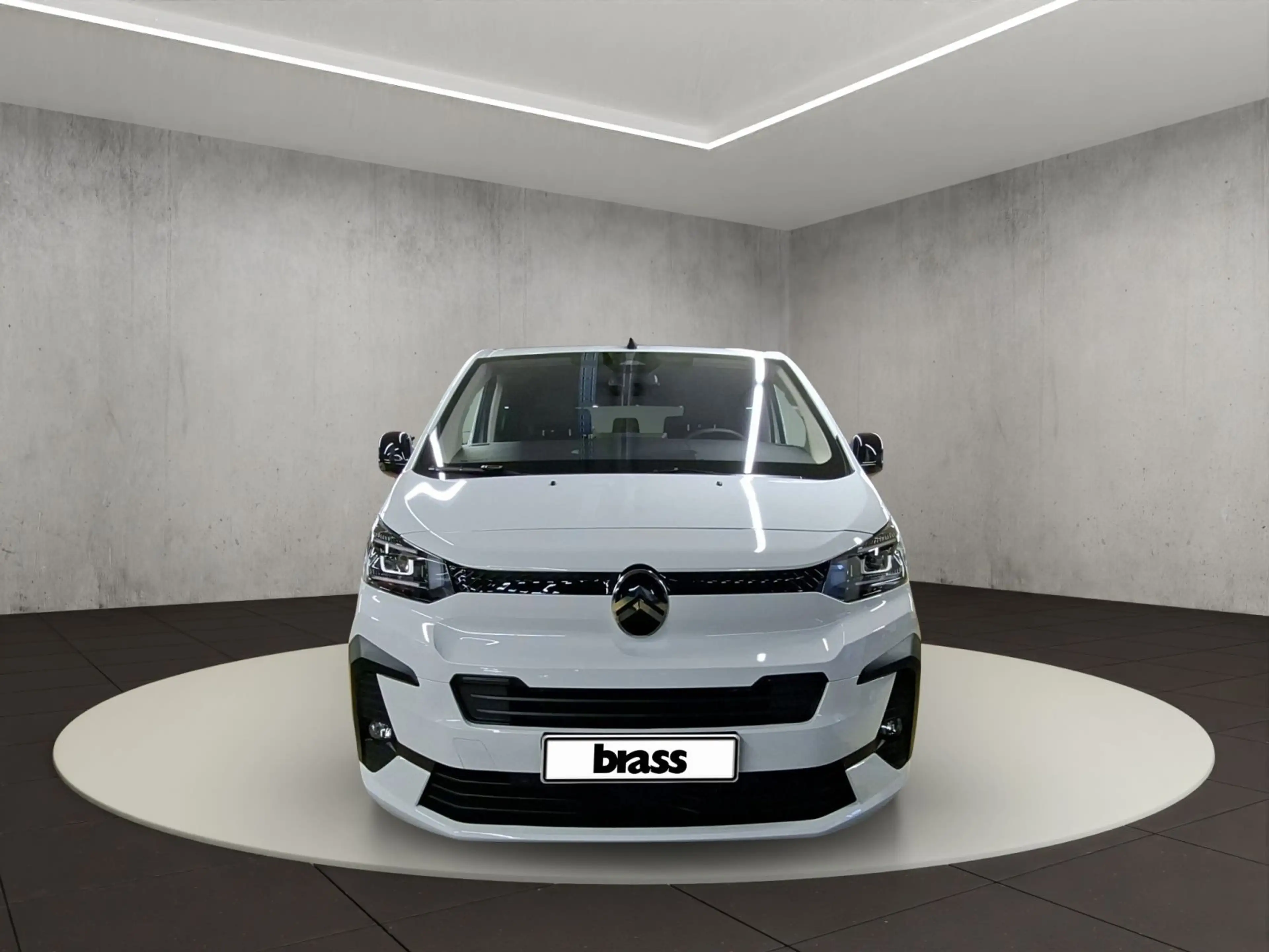 Citroen Spacetourer . — photo 8