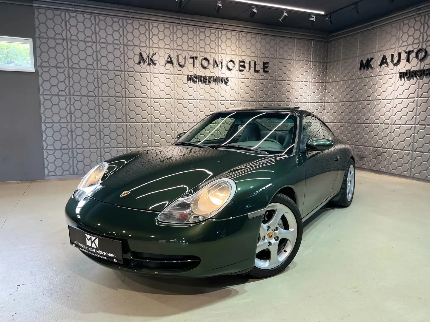 Porsche 911 Carrera 4 Coupé Limited Ed.*LEDER*NAVI*XENON* Grün - 1