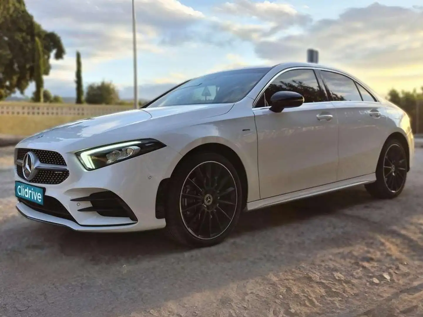 Mercedes-Benz A 250 250e Sedán 8G-DCT Blanco - 2