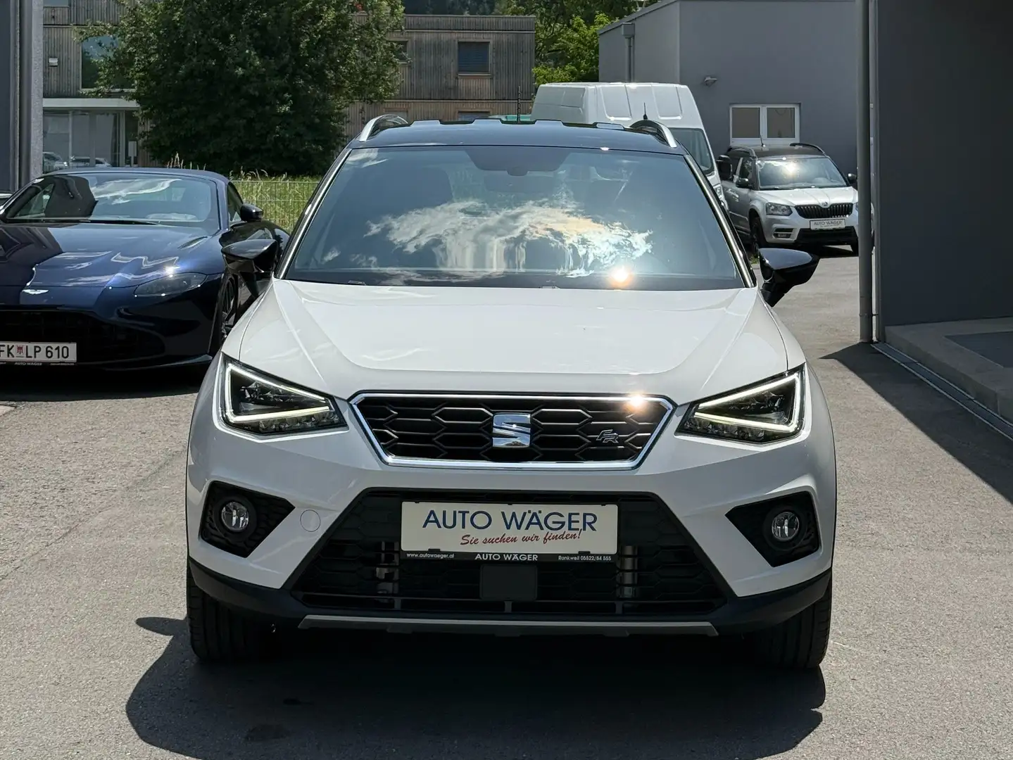 SEAT Arona FR Blanc - 2