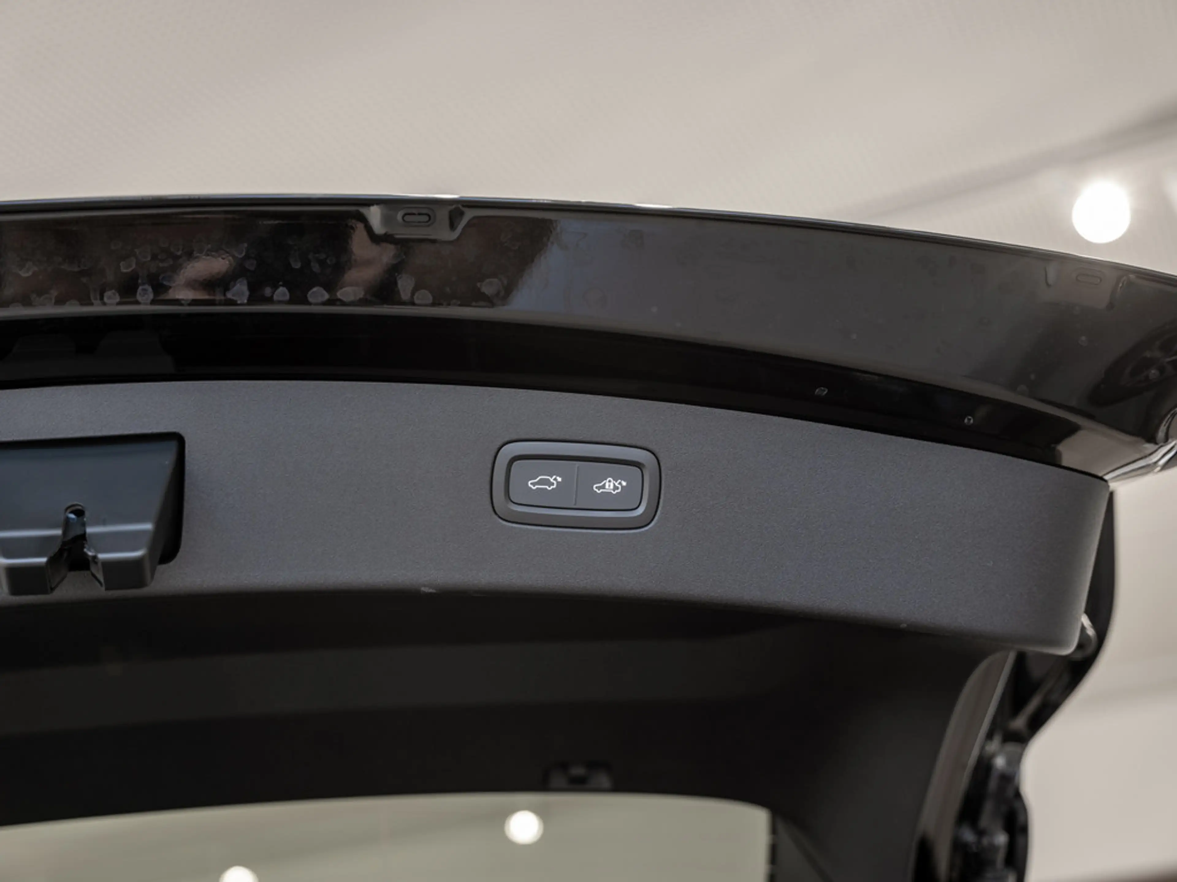 Volvo ES90 Single Motor Extended Range Ultra PANO — photo 11