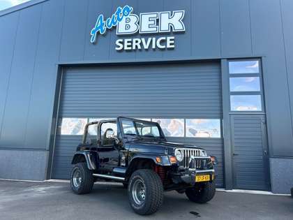 Jeep Wrangler sahara edition