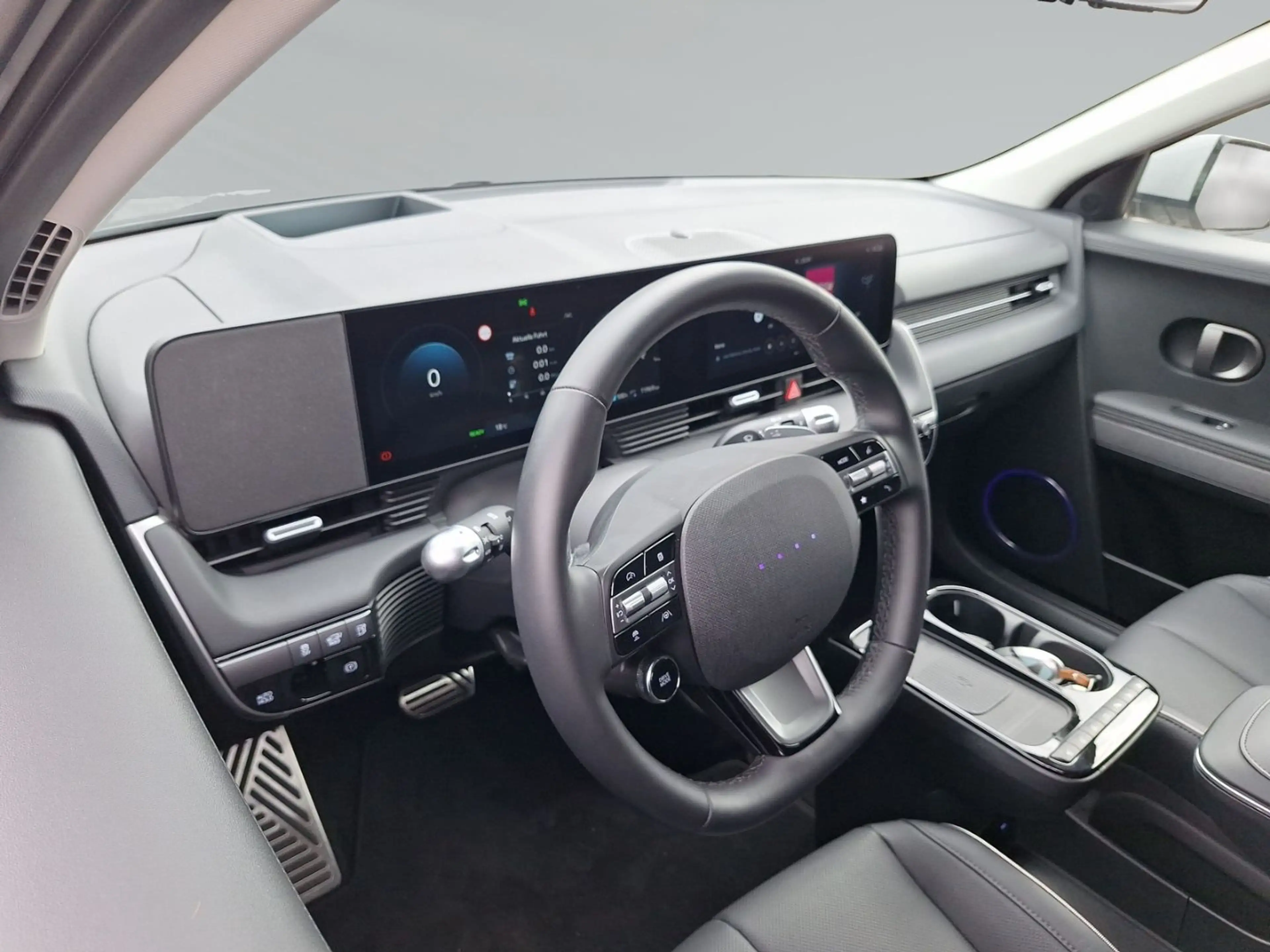 Hyundai IONIQ 5 EV 2WD 84kWh UNIQ 20'' Leder HeadUp elHK — photo 9