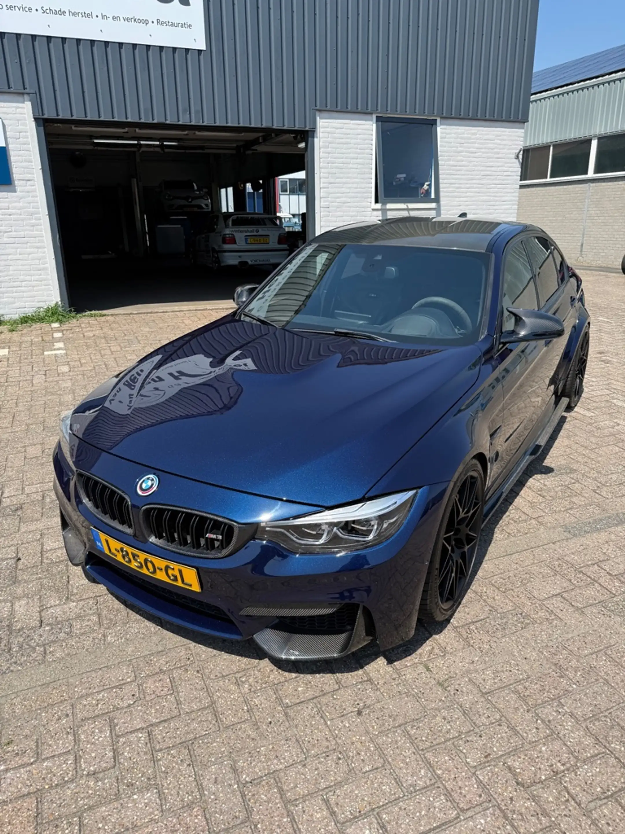 BMW M3 3-serie Competition DCTA — photo 2