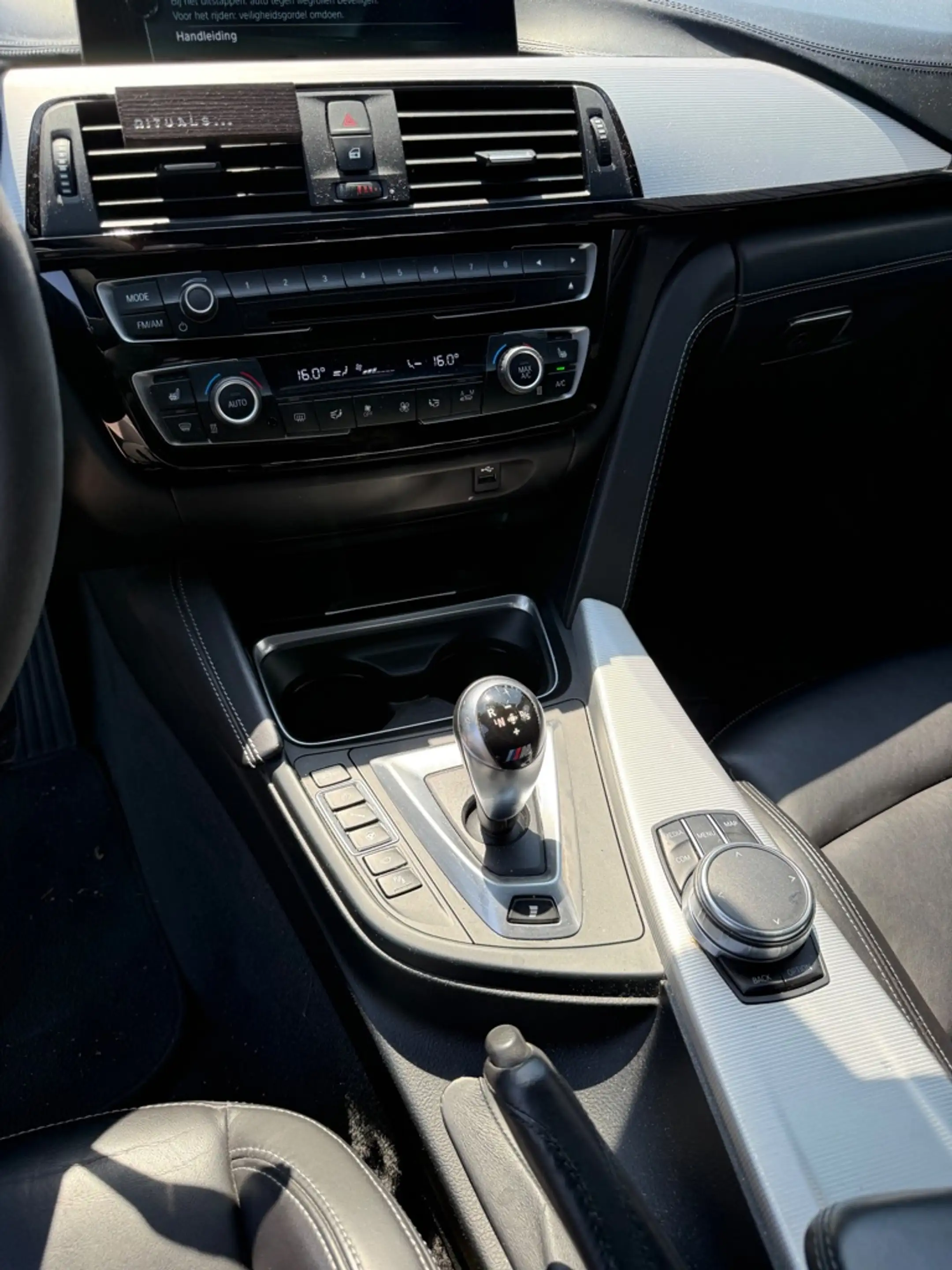 BMW M3 3-serie Competition DCTA — photo 10