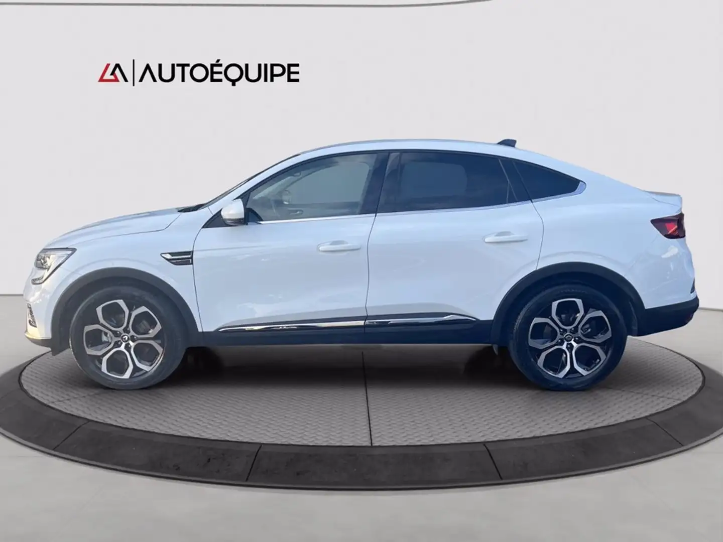 Renault Arkana 1.6 E-Tech full hybrid Intens 145cv Bianco - 2