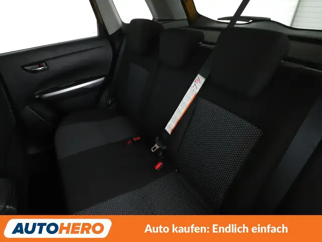 Suzuki Vitara view 14