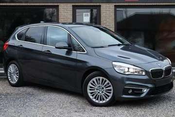 Active Tourer Luxury Hybride PHEV 225xeA