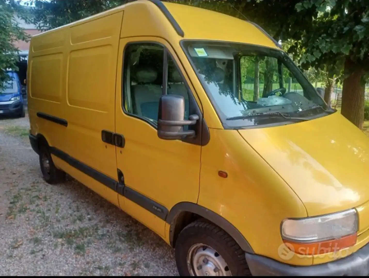 Renault Master Base Amarillo - 1