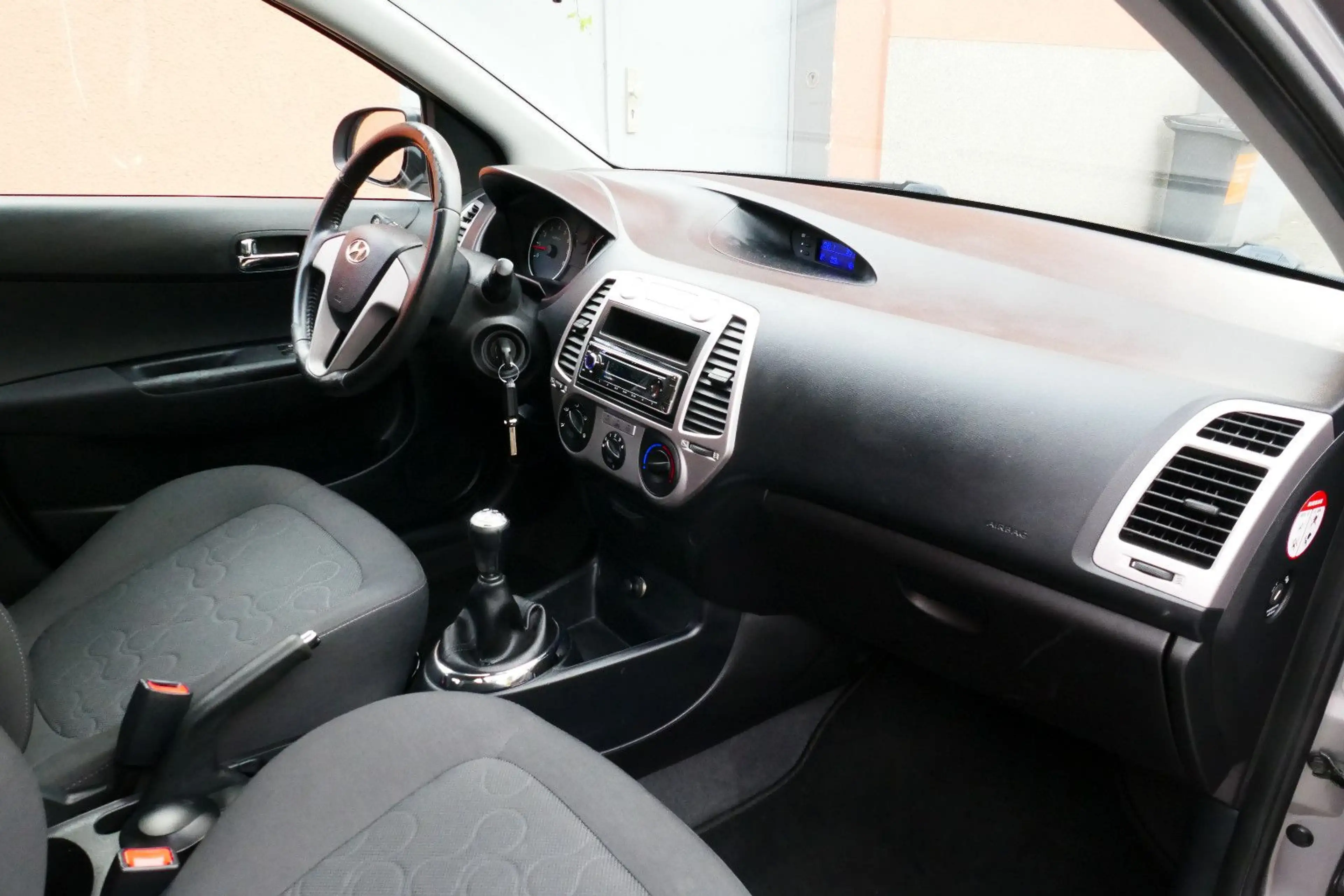 Hyundai i20 #55Tkm, #Klimaanlage — photo 15