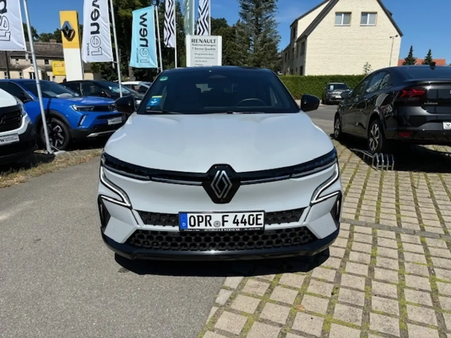 Renault Megane E-Tech Electric Grijs - 2