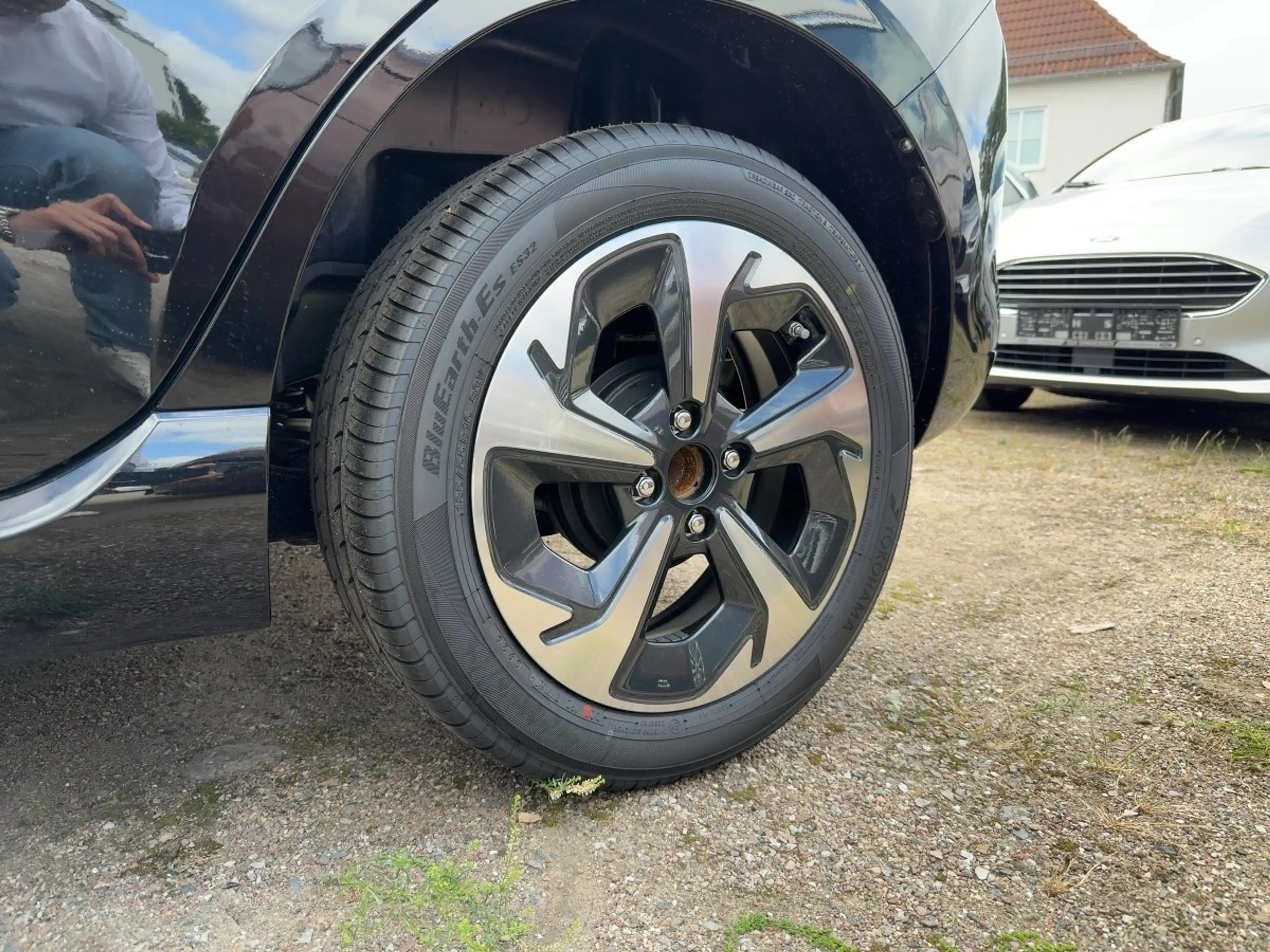 Suzuki Swift +Bis8JahreGarantie+LED+NAVI+TWA+CAM+LM+ — photo 13