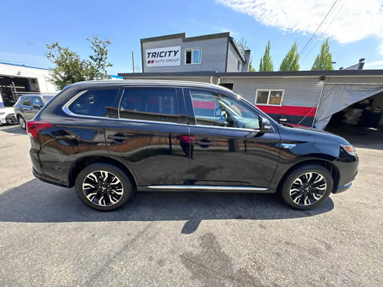 Mitsubishi Outlander снимка Mitsubishi Outlander