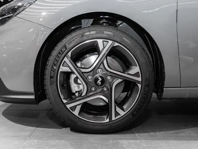 Hyundai I30 view 4
