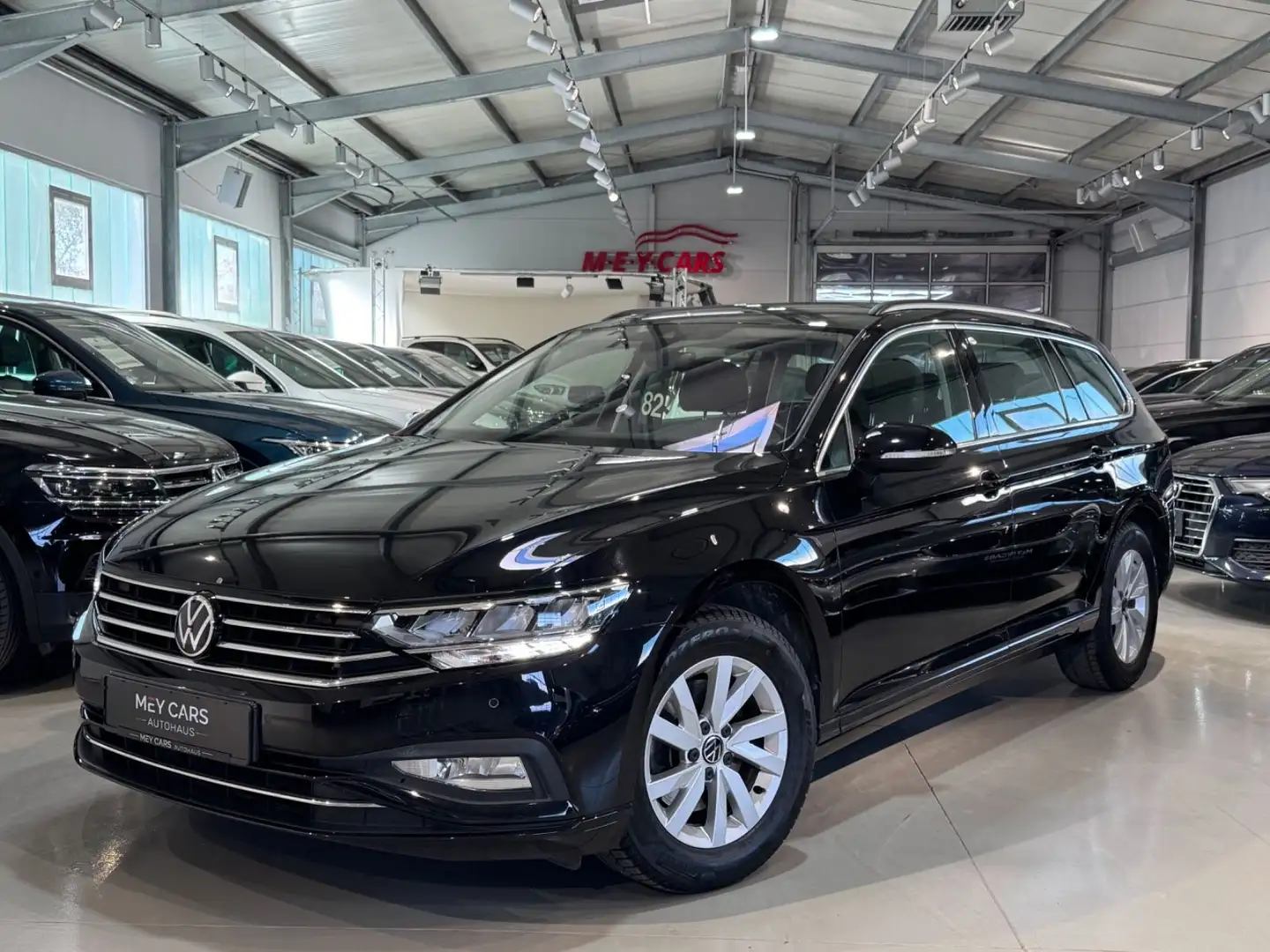 Volkswagen Passat Variant Passat 2.0 TDI.Business*200PS*MwSt*Standheiz.* Zwart - 1