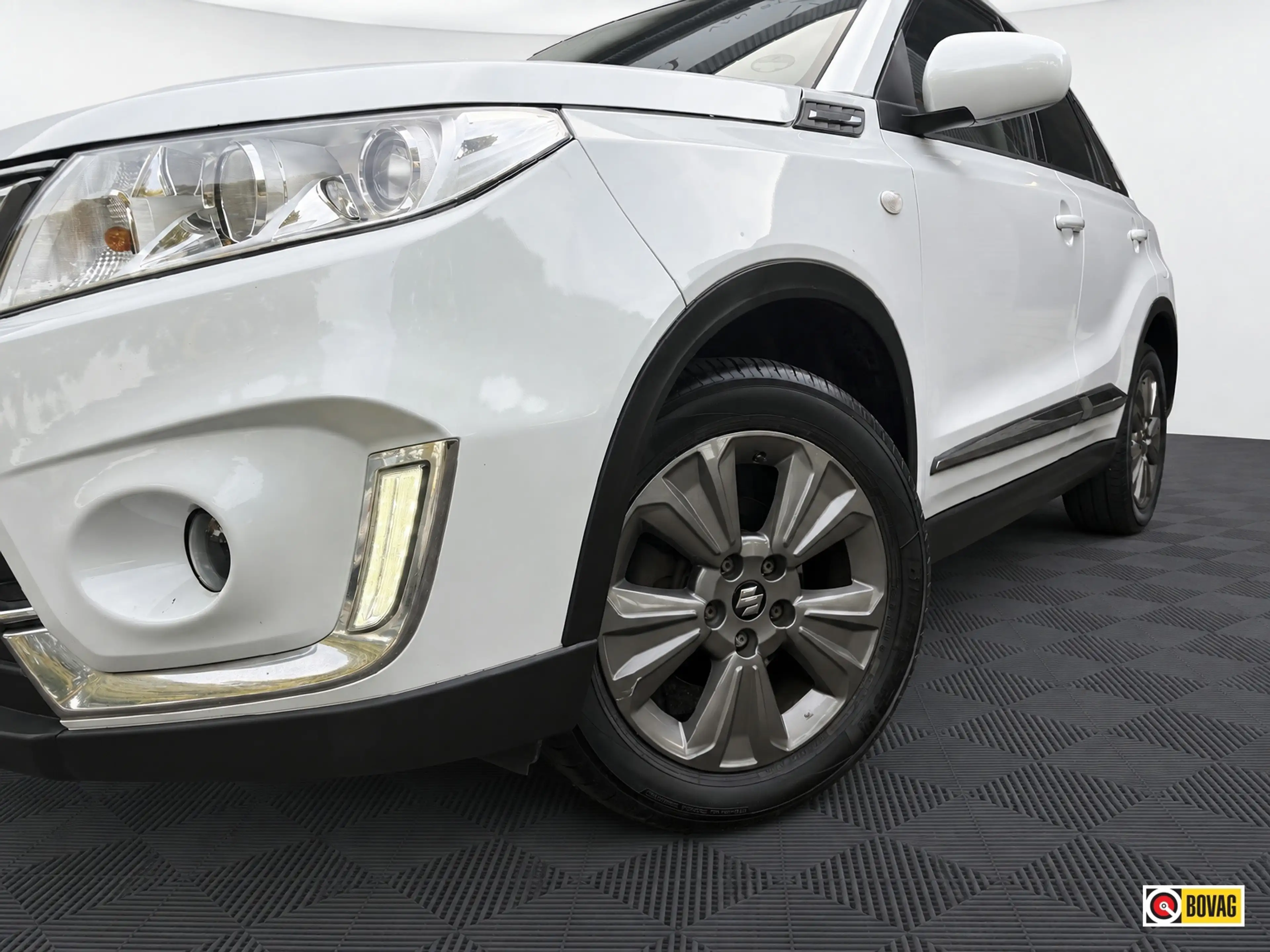 Suzuki Vitara 1.0 Boosterjet Comfort Stoelverwarming Navigatiesc — photo 3