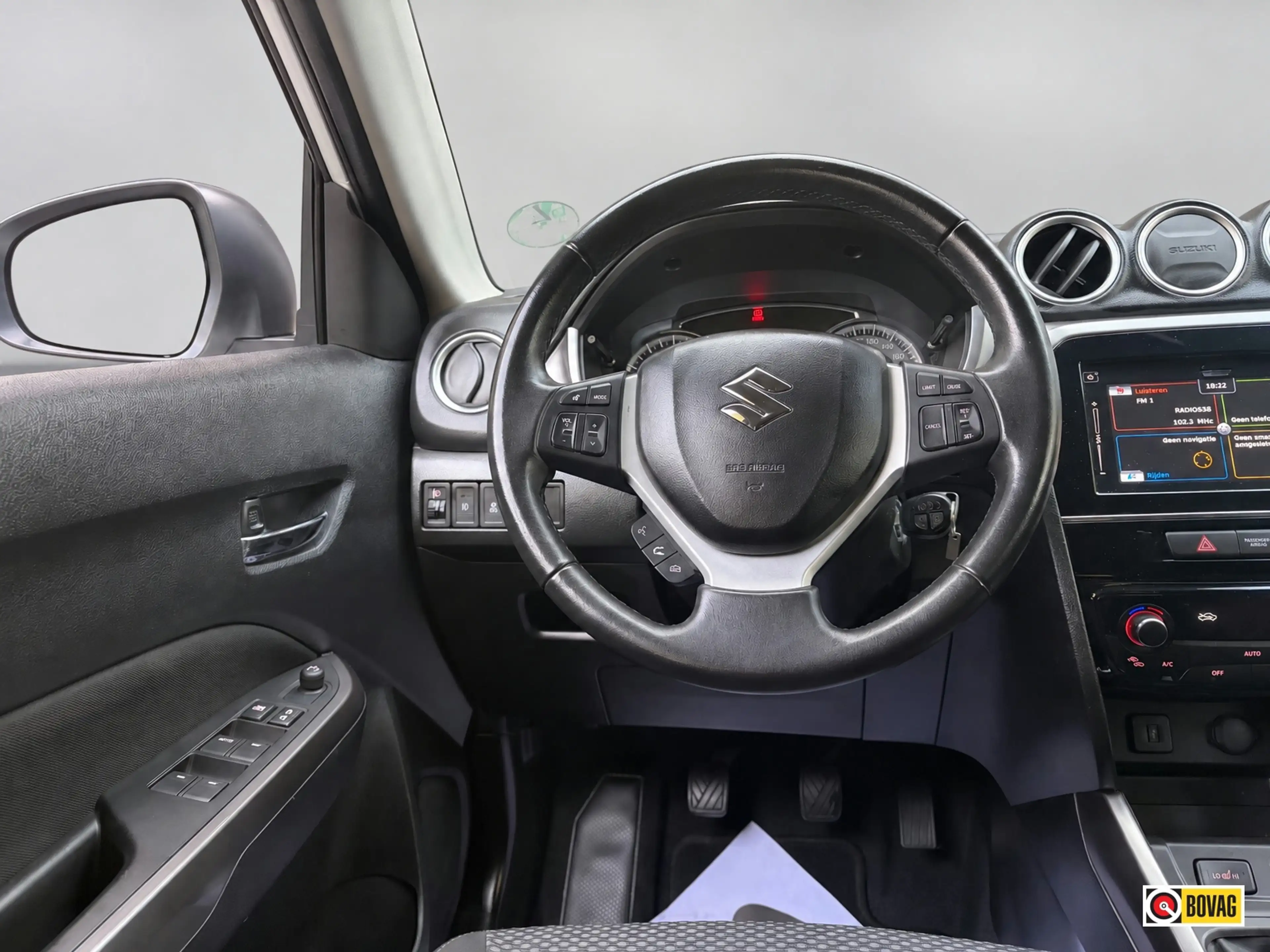 Suzuki Vitara 1.0 Boosterjet Comfort Stoelverwarming Navigatiesc — photo 15