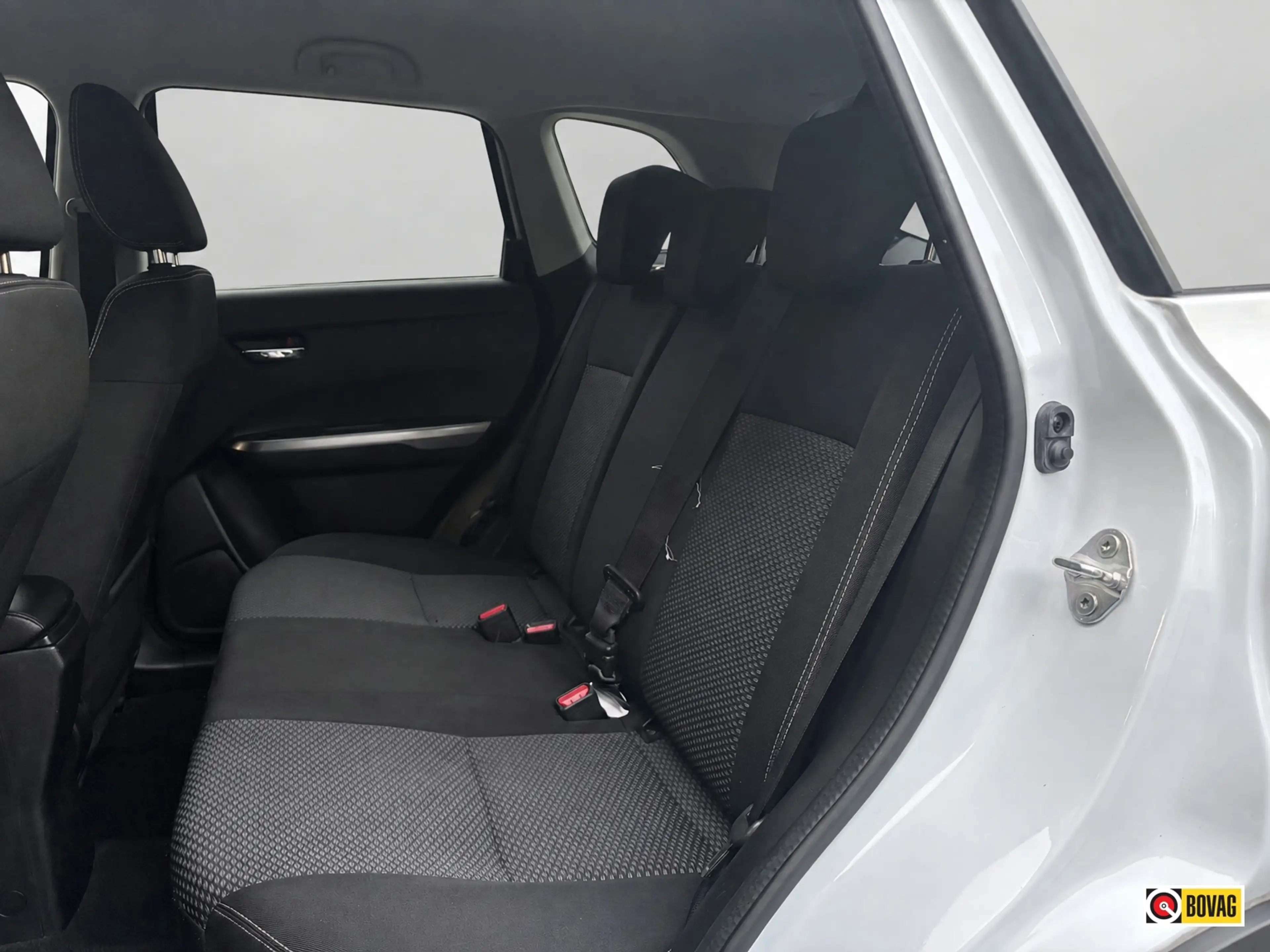 Suzuki Vitara 1.0 Boosterjet Comfort Stoelverwarming Navigatiesc — photo 13