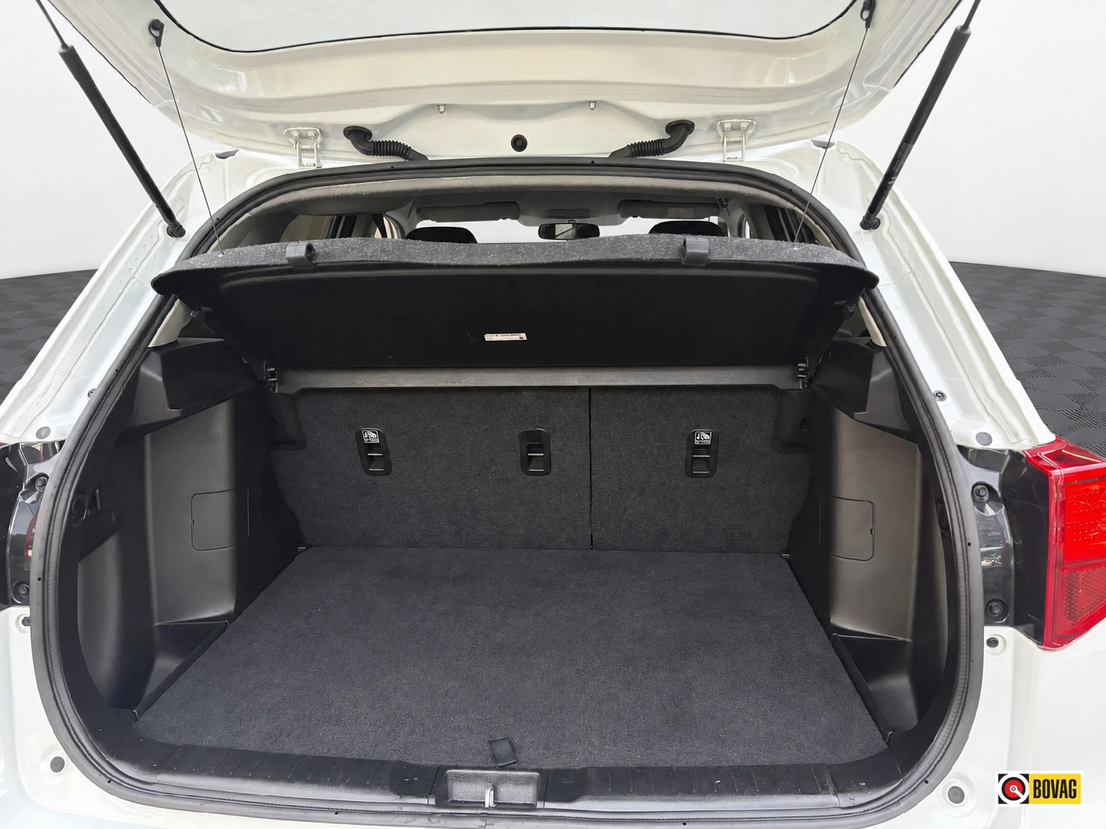 Suzuki Vitara 1.0 Boosterjet Comfort Stoelverwarming Navigatiesc — photo 7