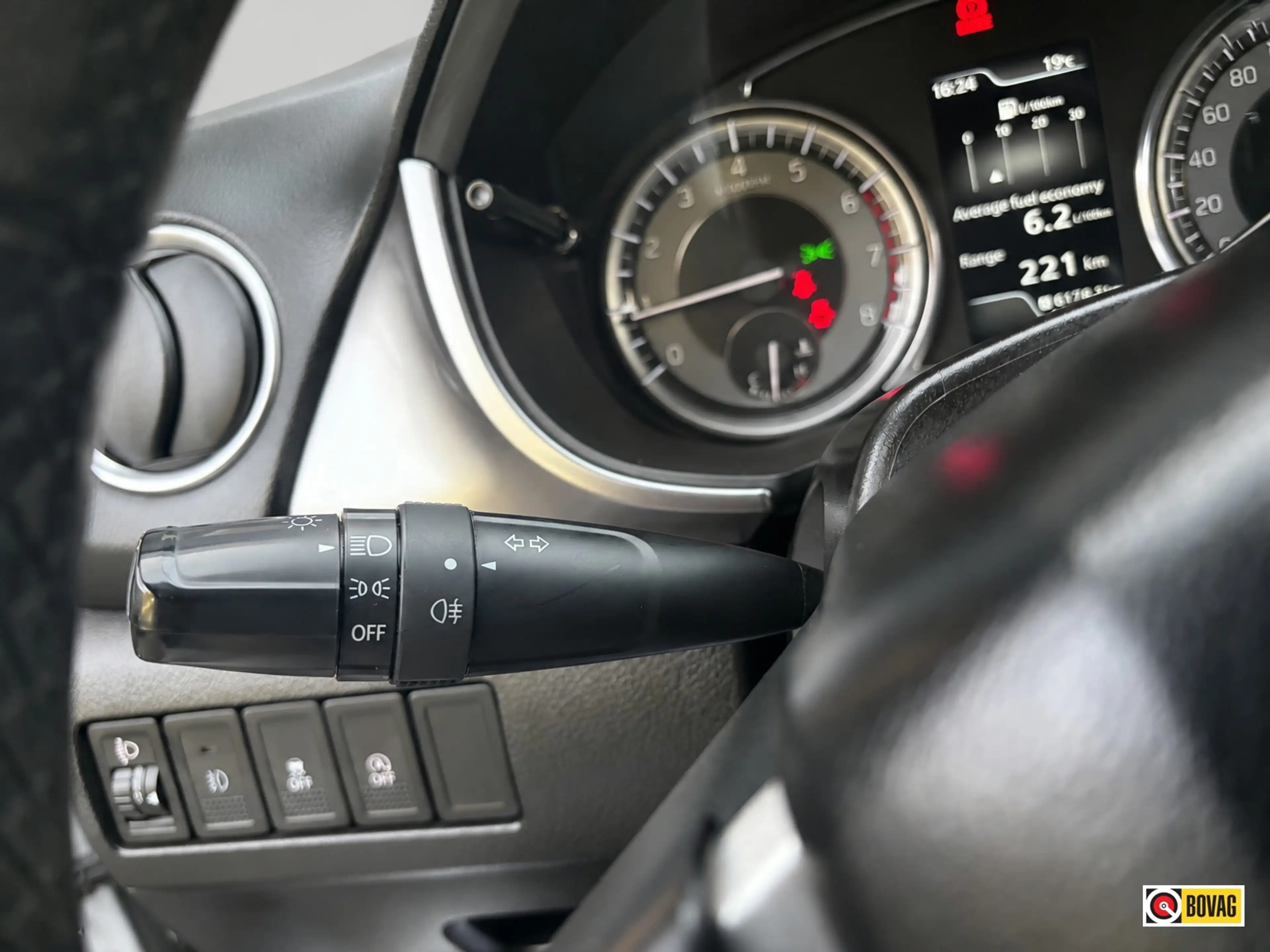 Suzuki Vitara 1.0 Boosterjet Comfort Stoelverwarming Navigatiesc — photo 20