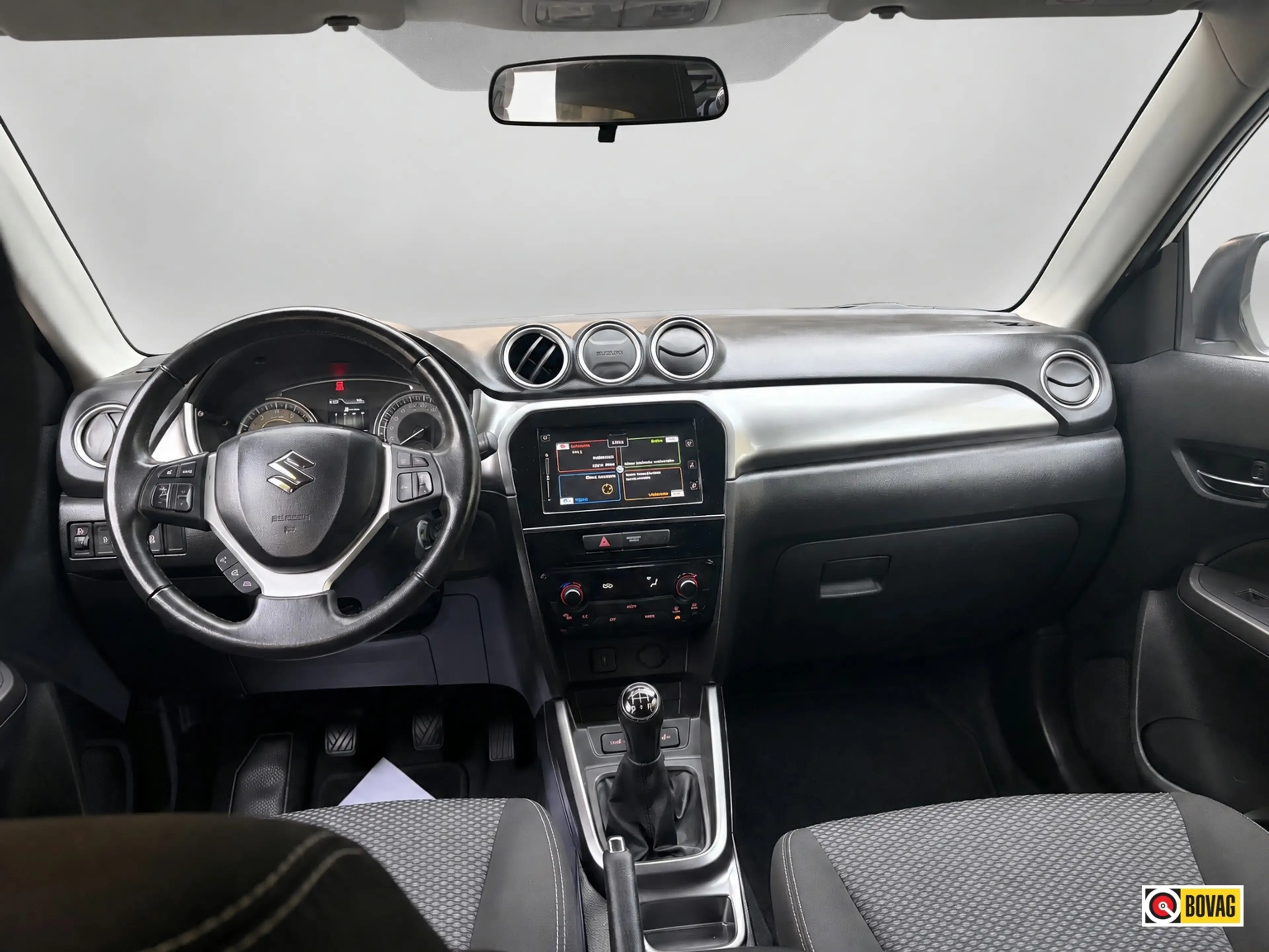 Suzuki Vitara 1.0 Boosterjet Comfort Stoelverwarming Navigatiesc — photo 14