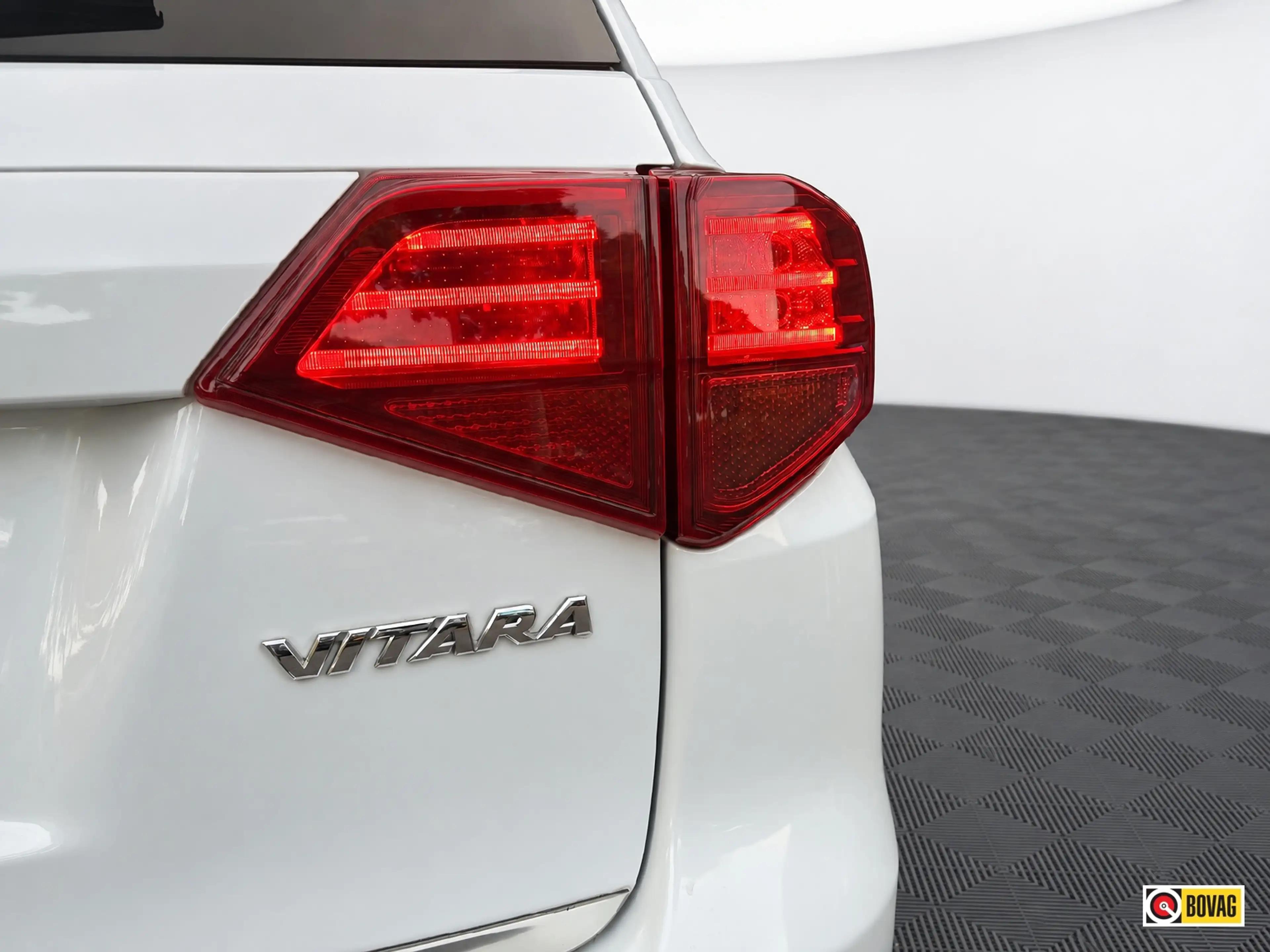 Suzuki Vitara 1.0 Boosterjet Comfort Stoelverwarming Navigatiesc — photo 10