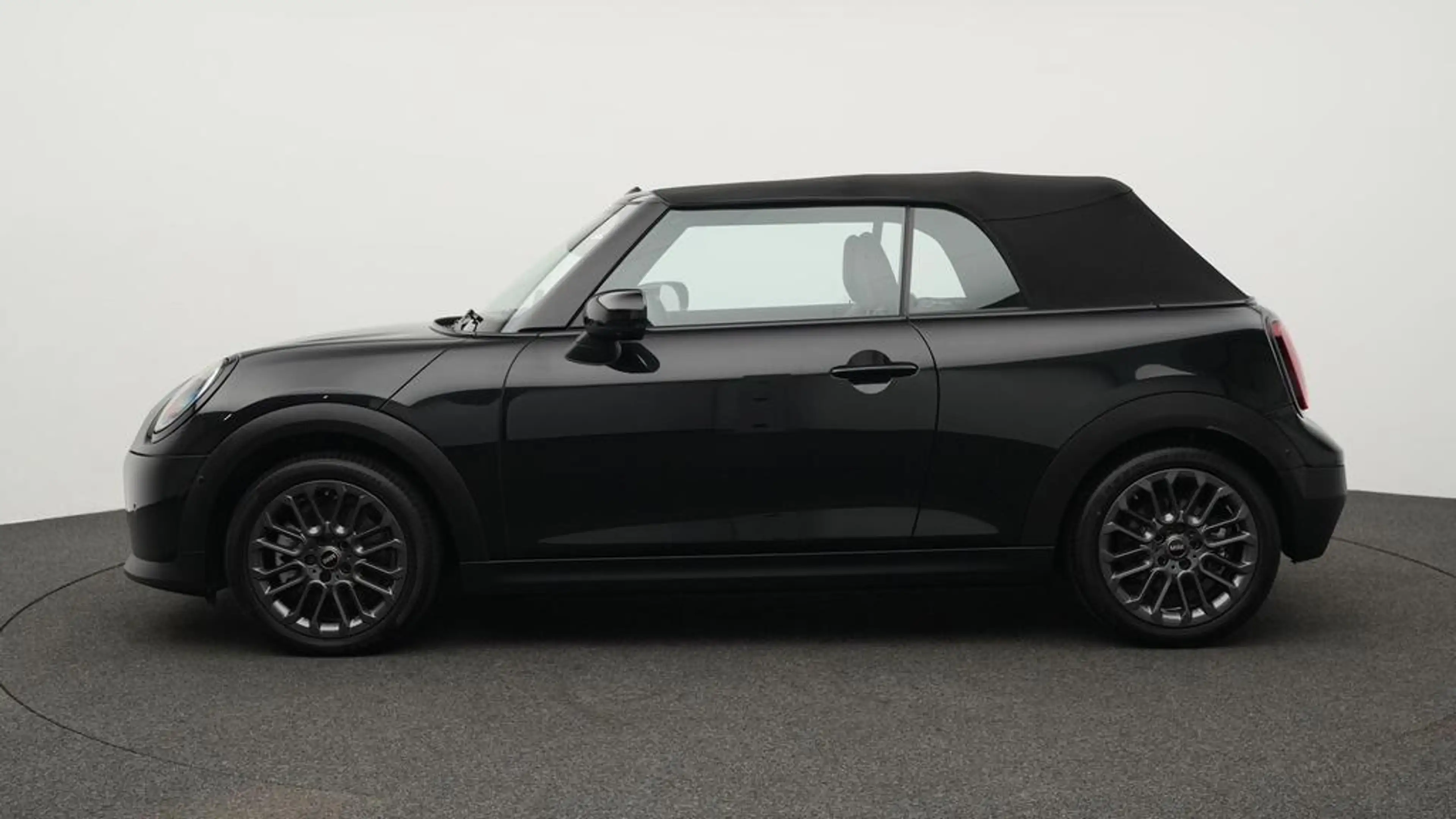MINI Cooper C Cabrio Classic Trim — photo 3
