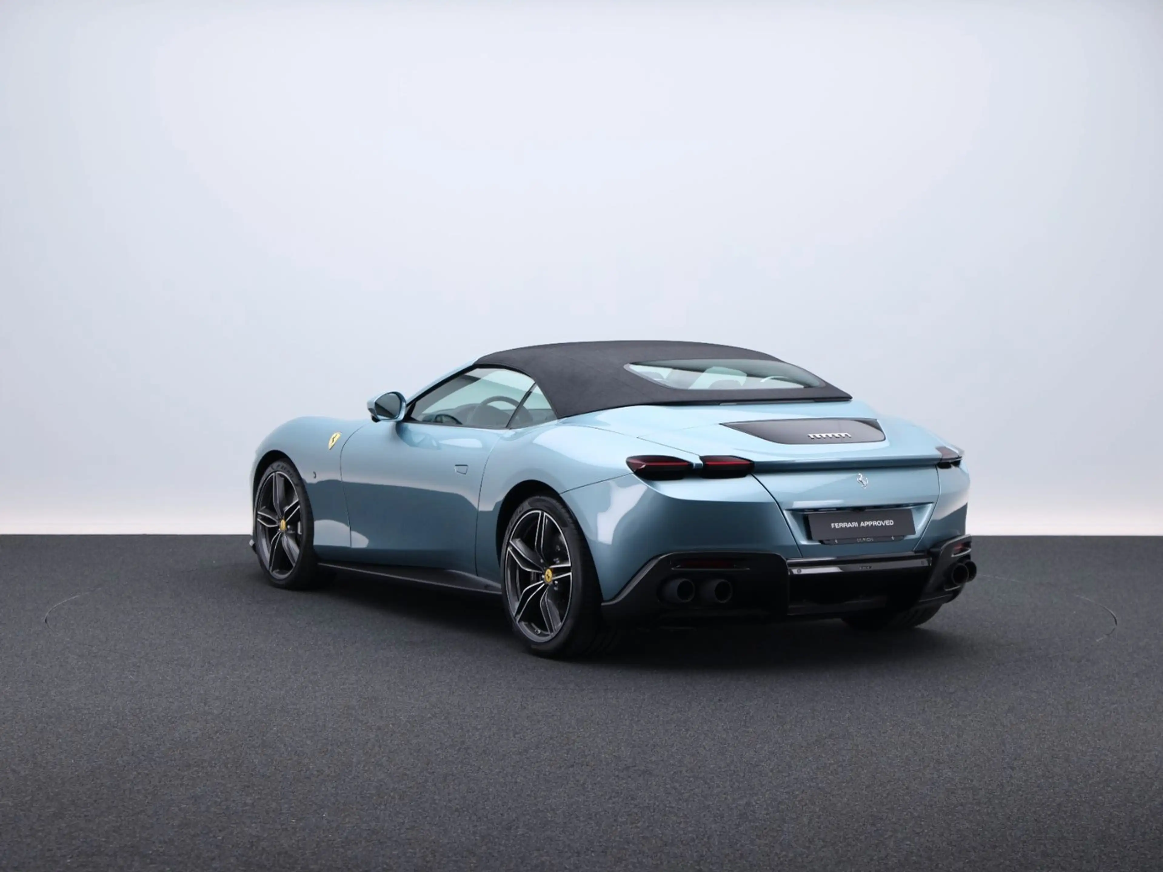 Ferrari Roma Spider ***Ferrari Frankfurt*** — photo 8