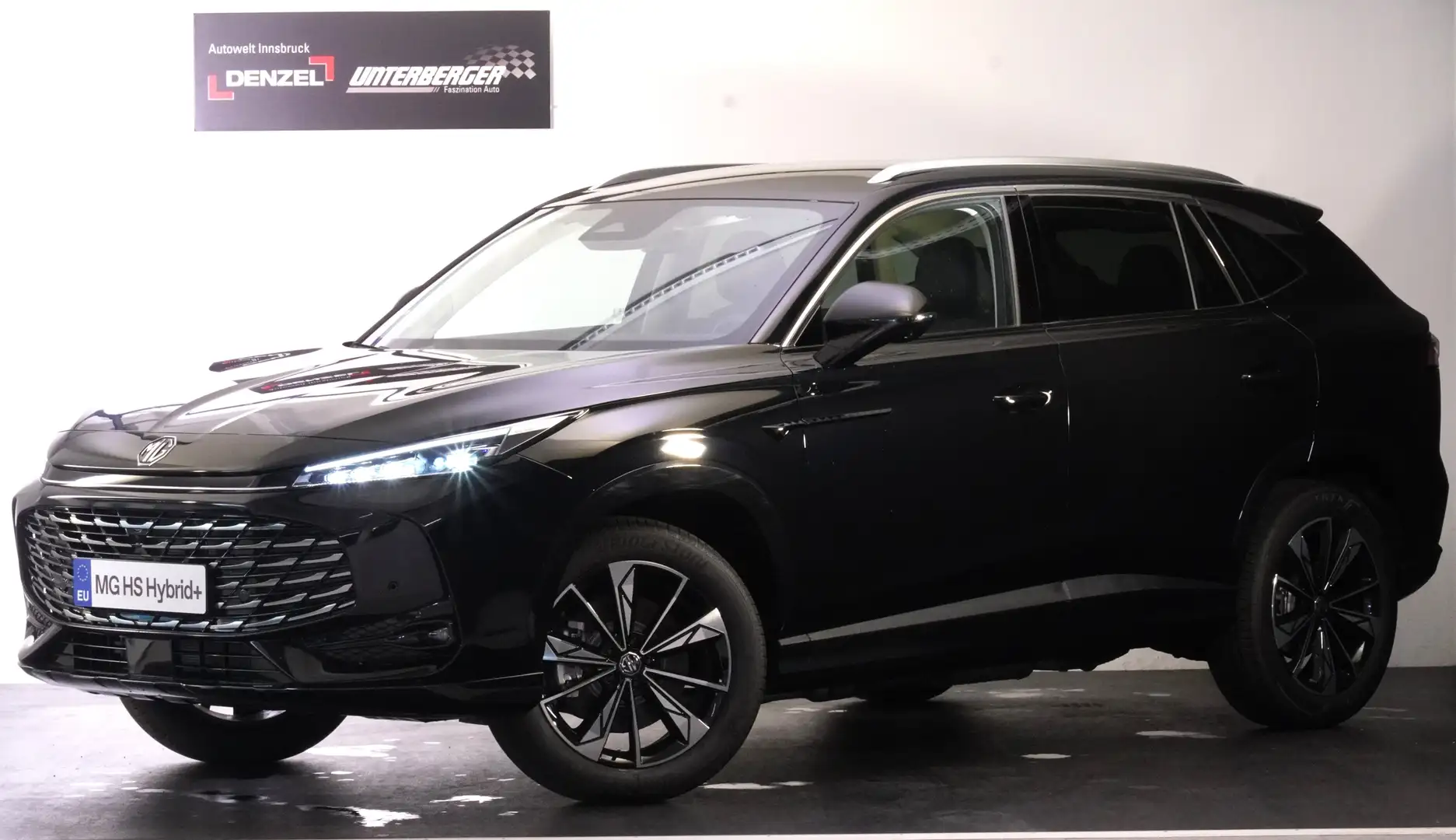 MG HS HEV Luxury Lenkradhzg. ab EUR32.490 Schwarz - 1