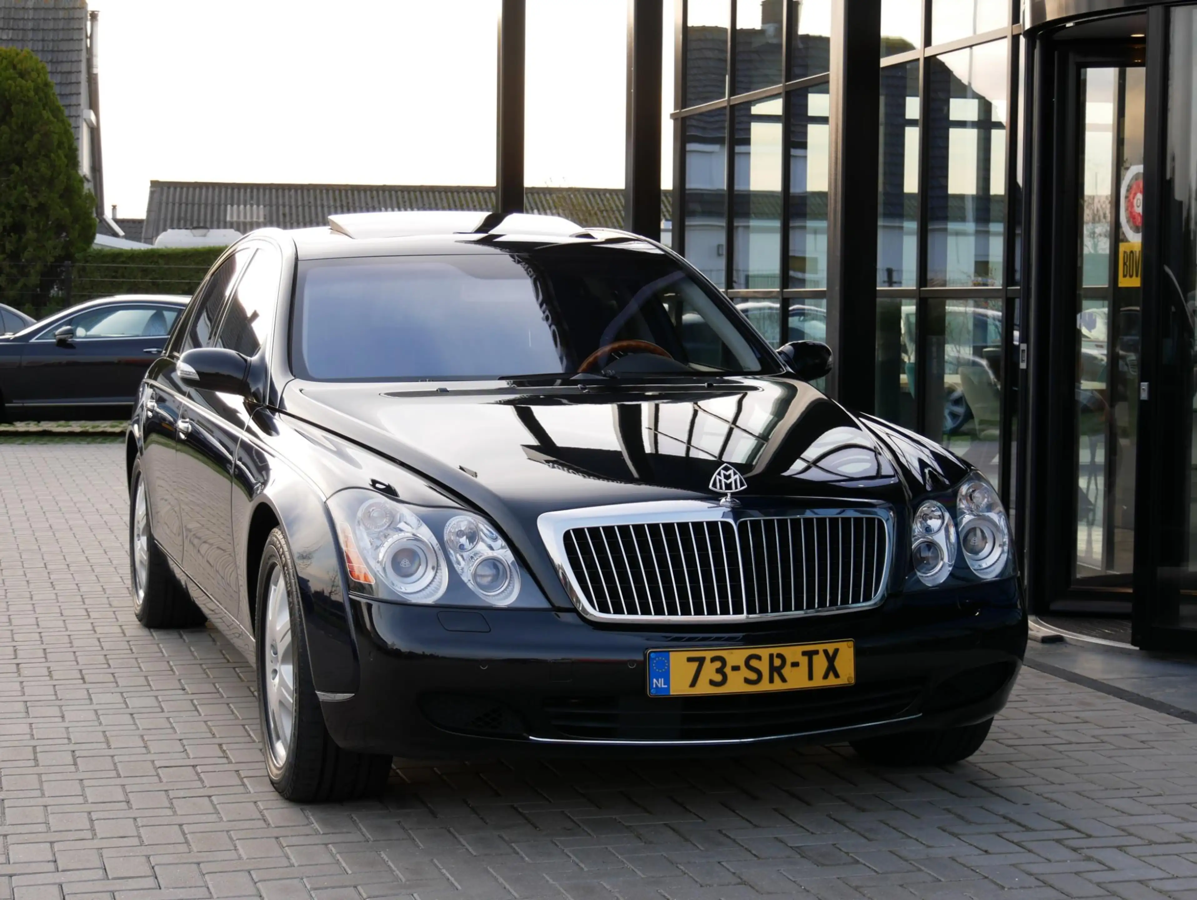 Maybach 57 5.5 V12 — photo 24