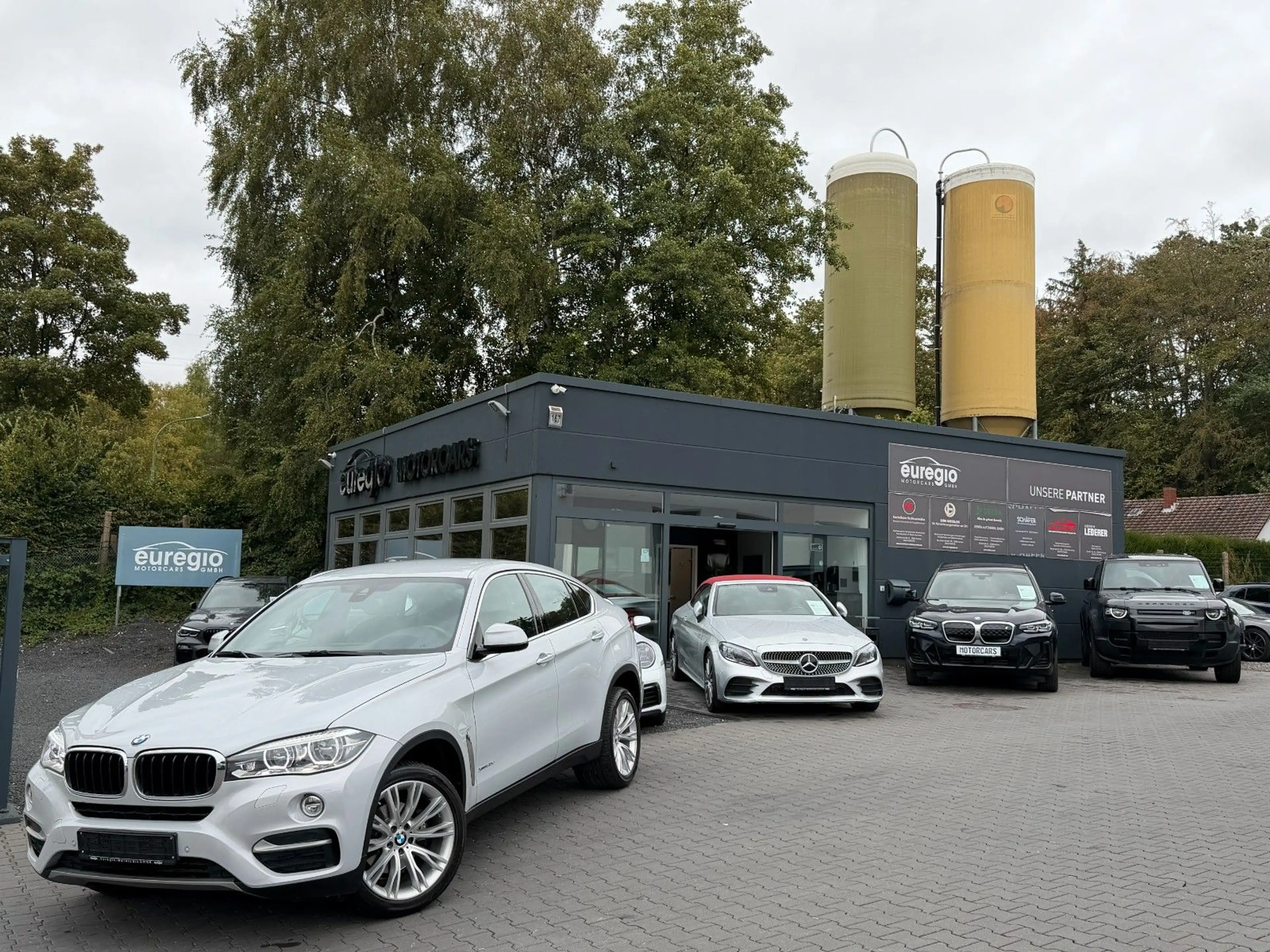 BMW X6 xDrive 30 d Aut. 1 Hand - Head Up - LED /// — photo 3
