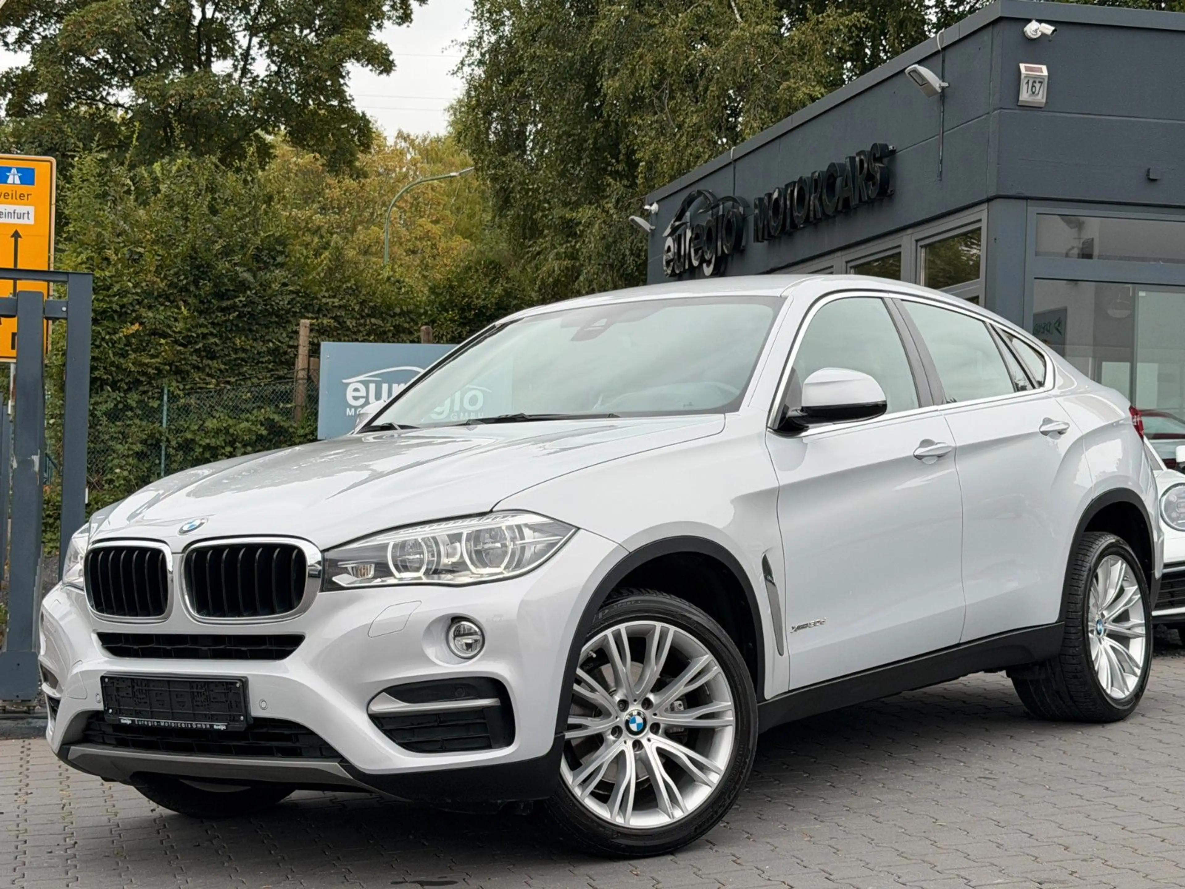 BMW X6 xDrive 30 d Aut. 1 Hand - Head Up - LED ///