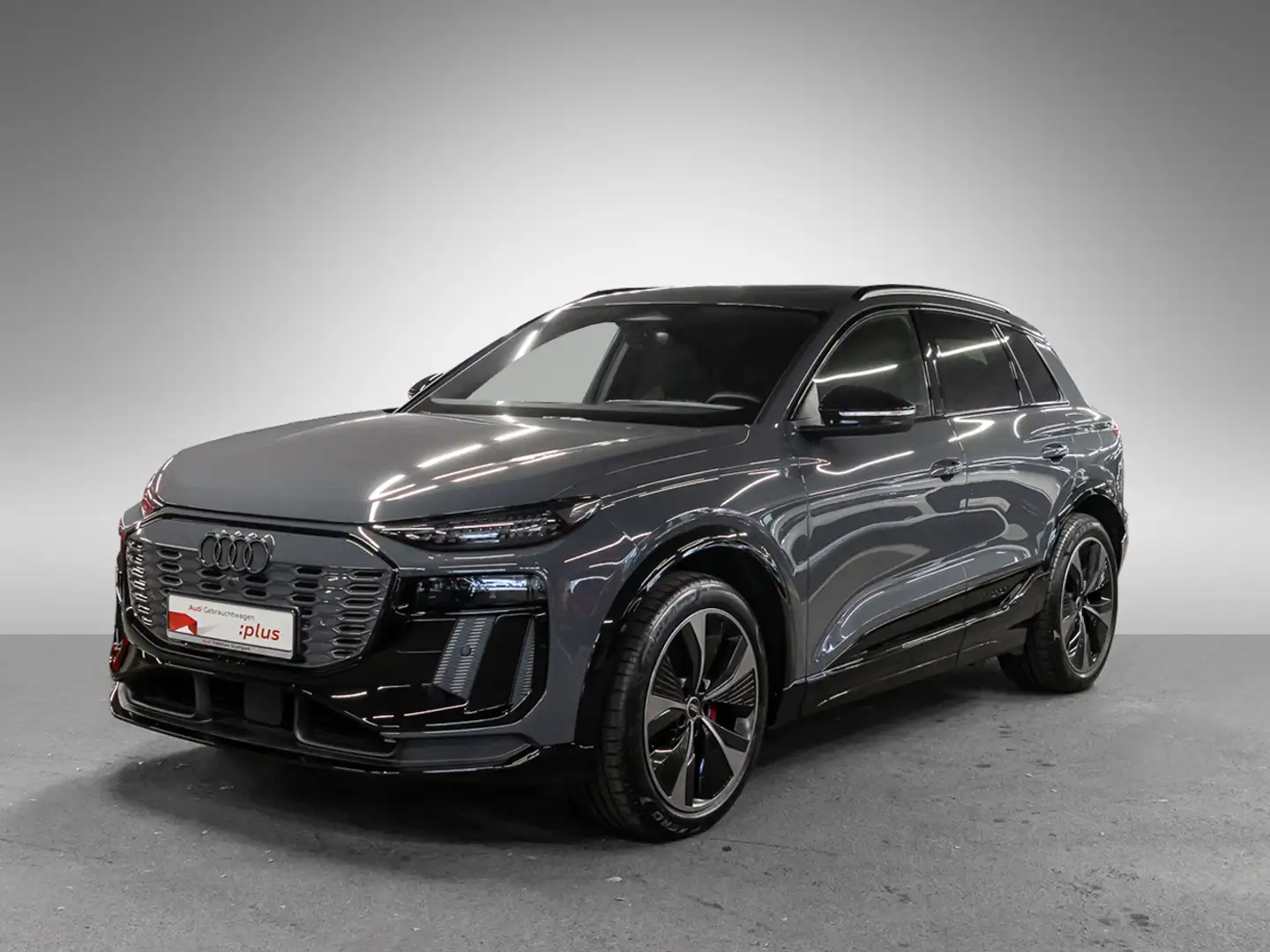 Audi Q6 e-tron 55 quattro 285 kW edition one grey Grijs - 2