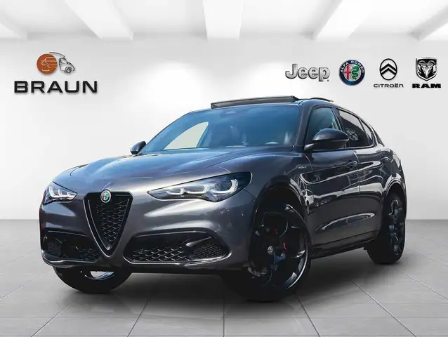 Alfa Romeo Stelvio 2.0 16V Turbo AT8-Q4 Veloce VOLL!