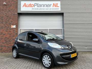 1.0-12V XS! 5-Deurs! Airco! Nieuwe APK!