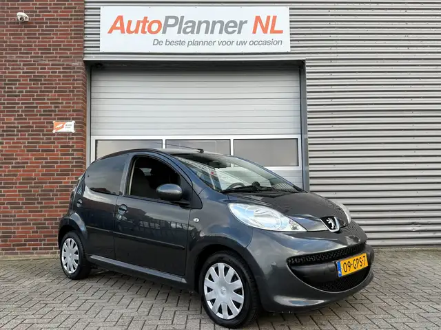 Peugeot 107 1.0-12V XS! 5-Deurs! Airco! Nieuwe APK!
