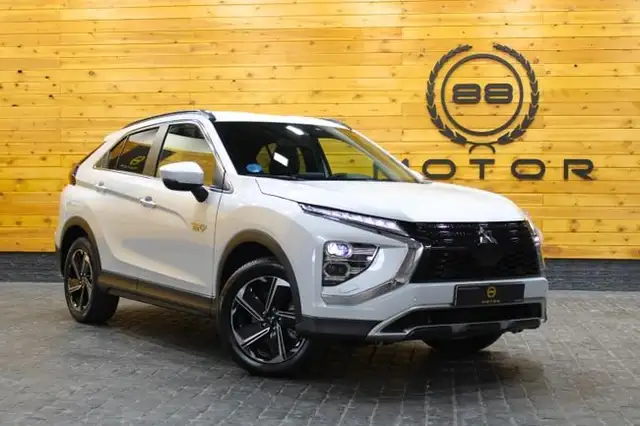 Mitsubishi Eclipse Cross PHEV Kaiteki 4WD