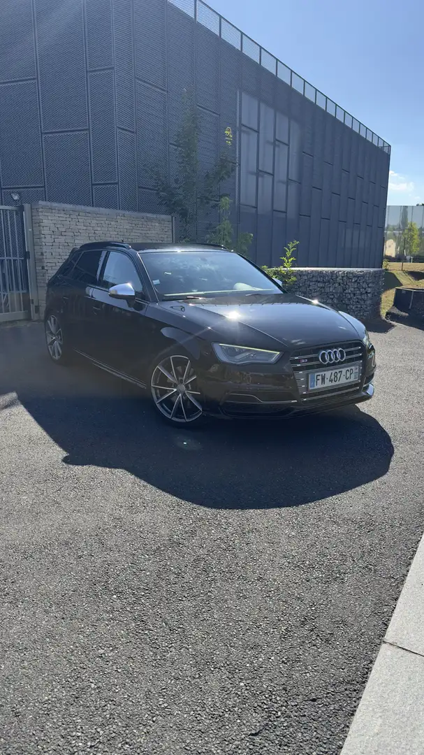 Audi S3 Sportback 2.0 TFSI 300 Quattro S-Tronic 6 - 1
