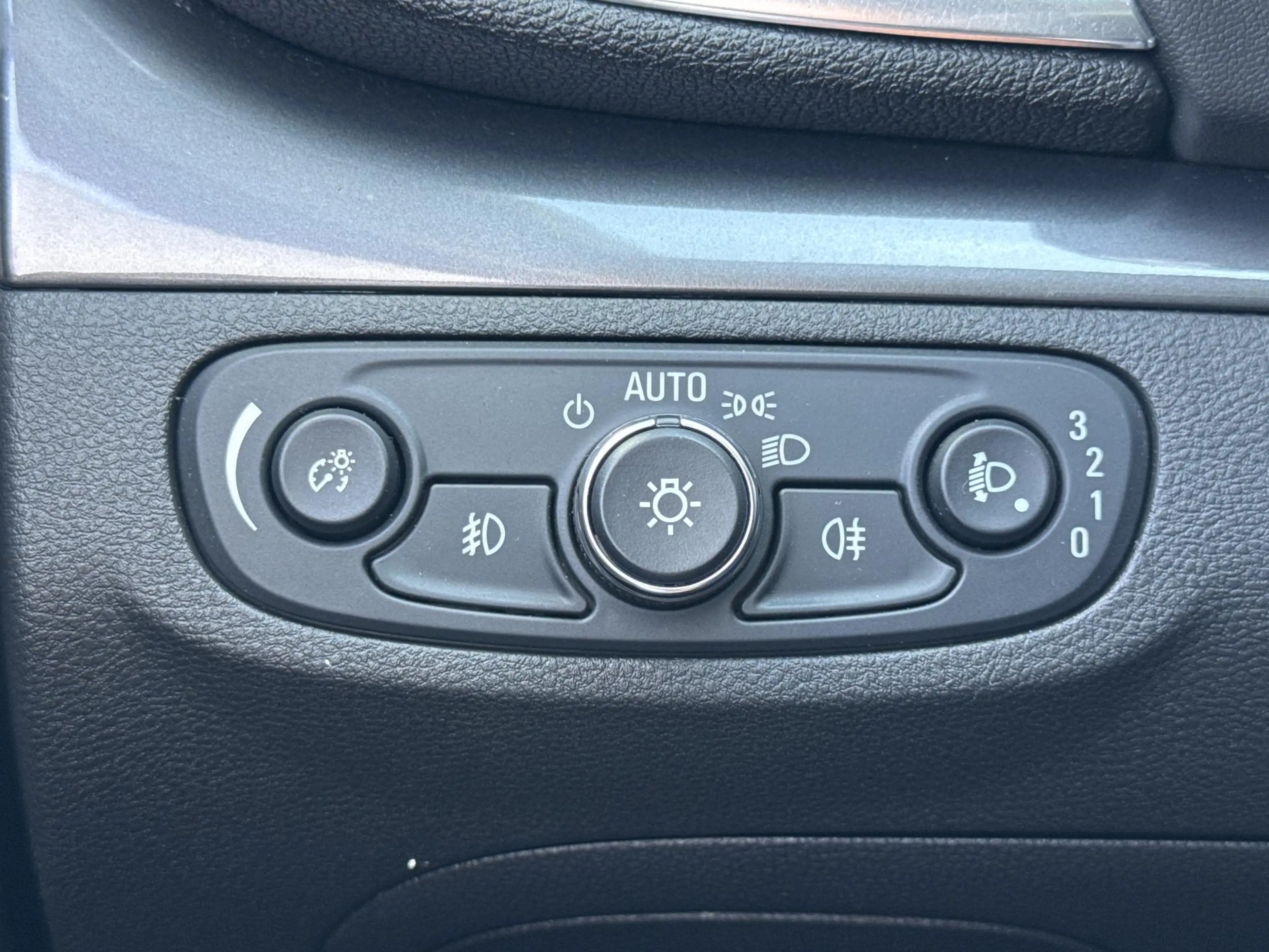 Opel Mokka X 1.4 Turbo Innovation — photo 17