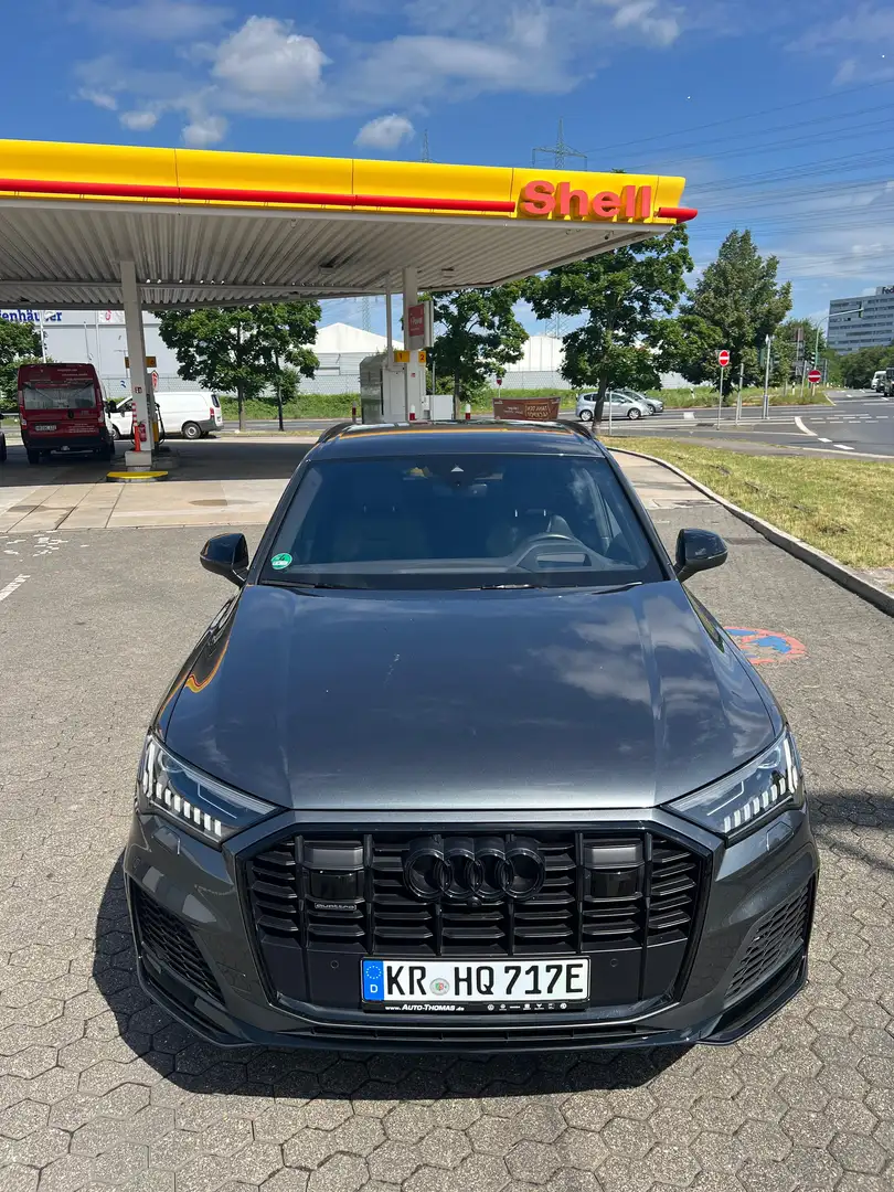 Audi Q7 55 TFSI e quattro tiptronic S line - 2