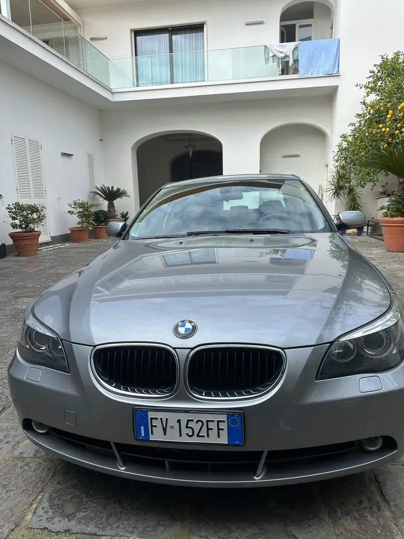 BMW 525 525d Titanium - 1