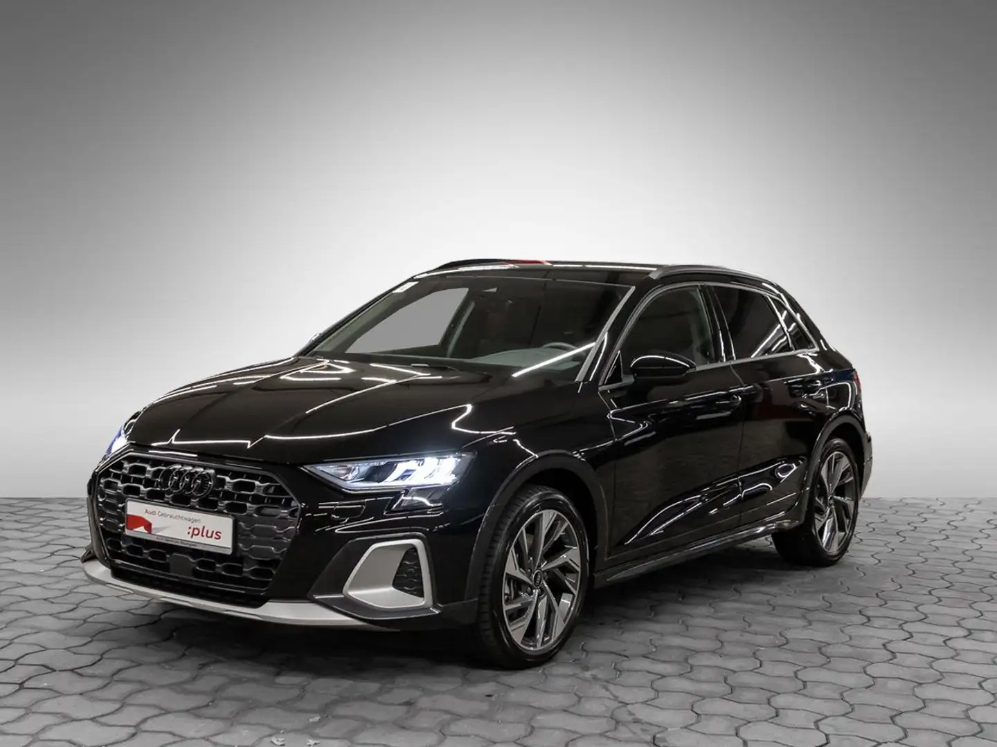 Audi A3 35 TFSI S-Tronic Schwarz - 2