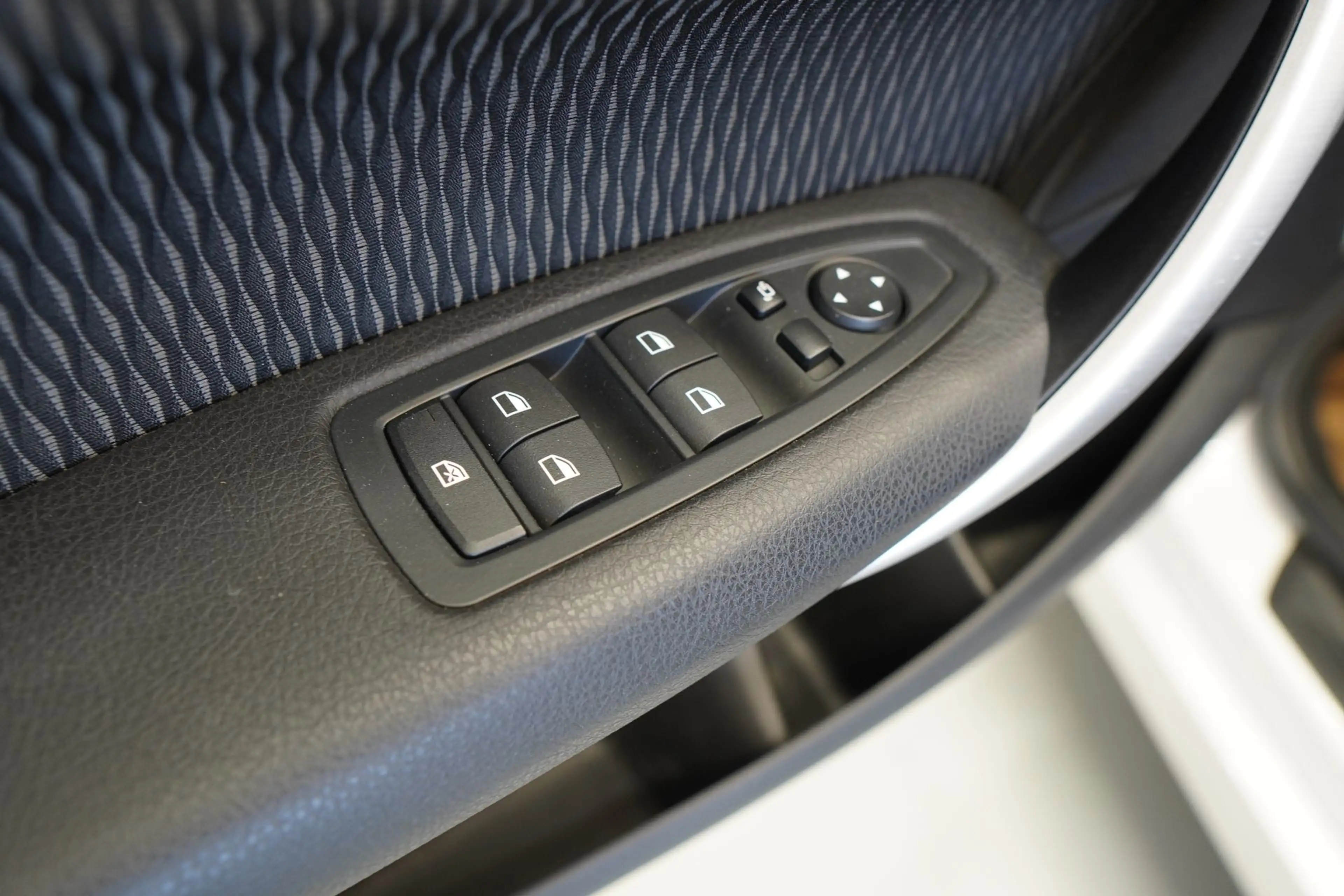 BMW 118 i "LED*SITZH*TEMPOMAT" — photo 14