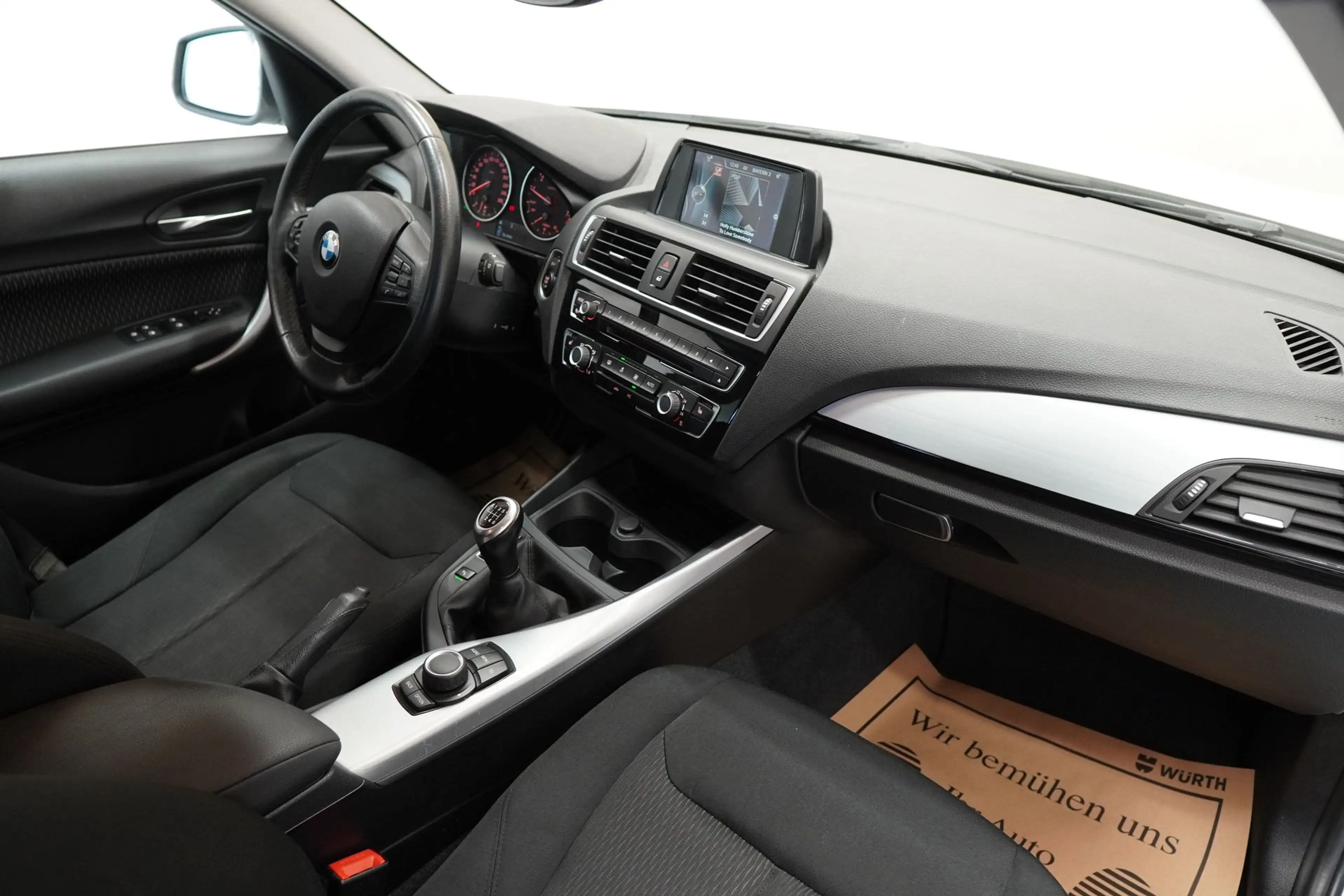BMW 118 i "LED*SITZH*TEMPOMAT" — photo 19