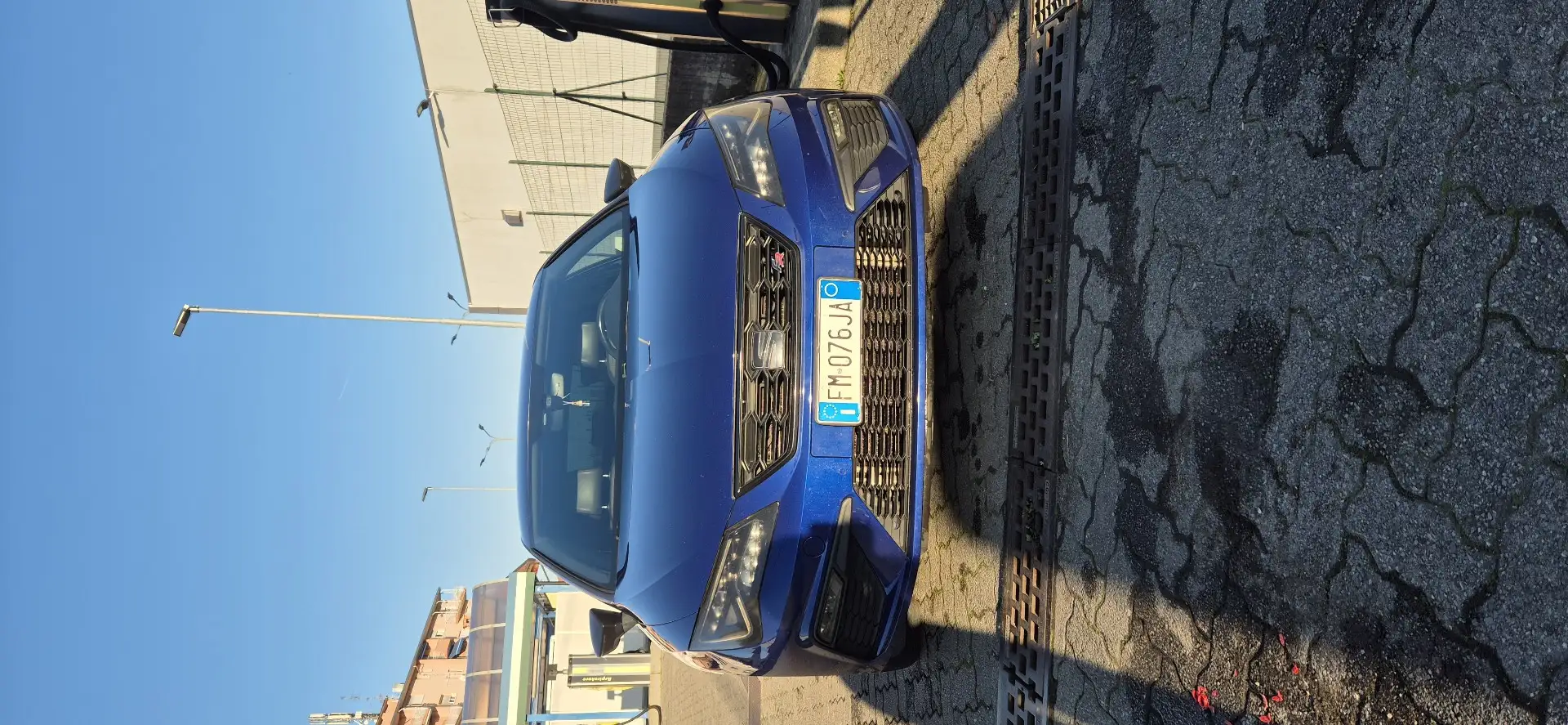 SEAT Leon 2.0 tdi FR 184cv - 1