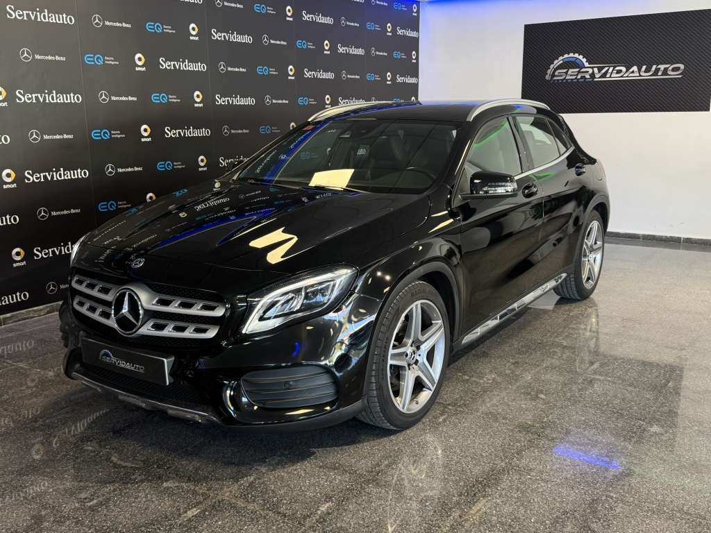 Mercedes-Benz GLA 200