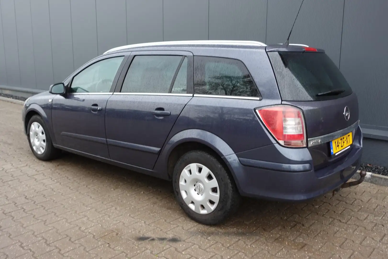 Opel Astra Wagon 1.7 CDTi Business Gri - 2
