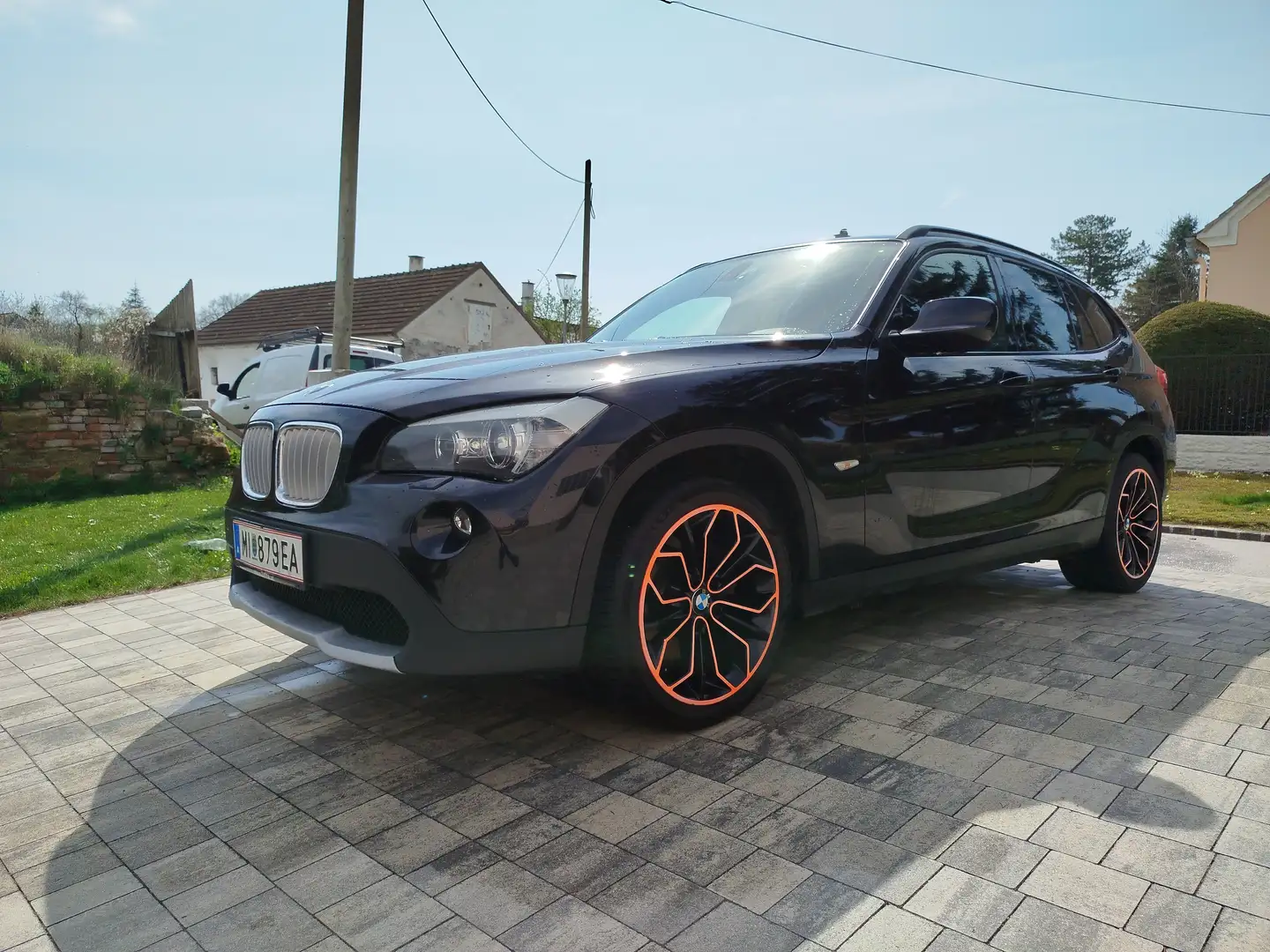 BMW X1 X1 xDrive 23d Österreich Paket Schwarz - 1